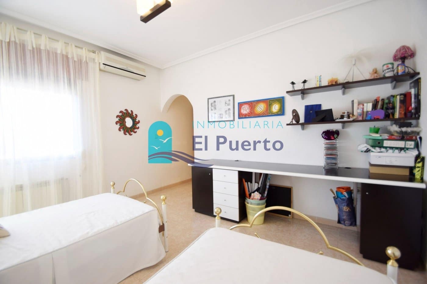 5 soveværelse Villa til salg i Isla Plana med swimmingpool garage - € 636.000 (Ref: 6827062)