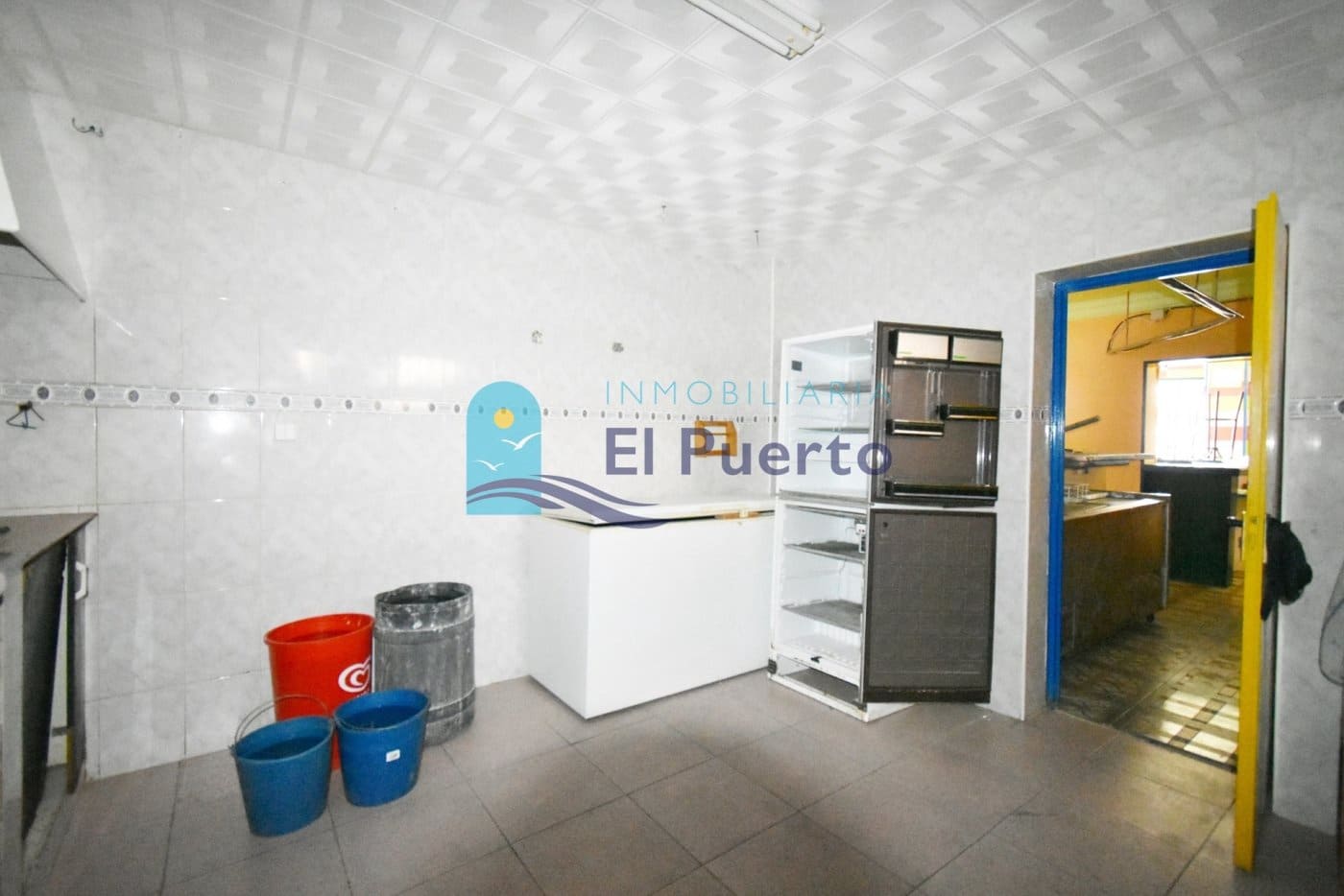 Local Commercial à vendre à Puerto de Mazarron - 89 900 € (Ref: 6827064)