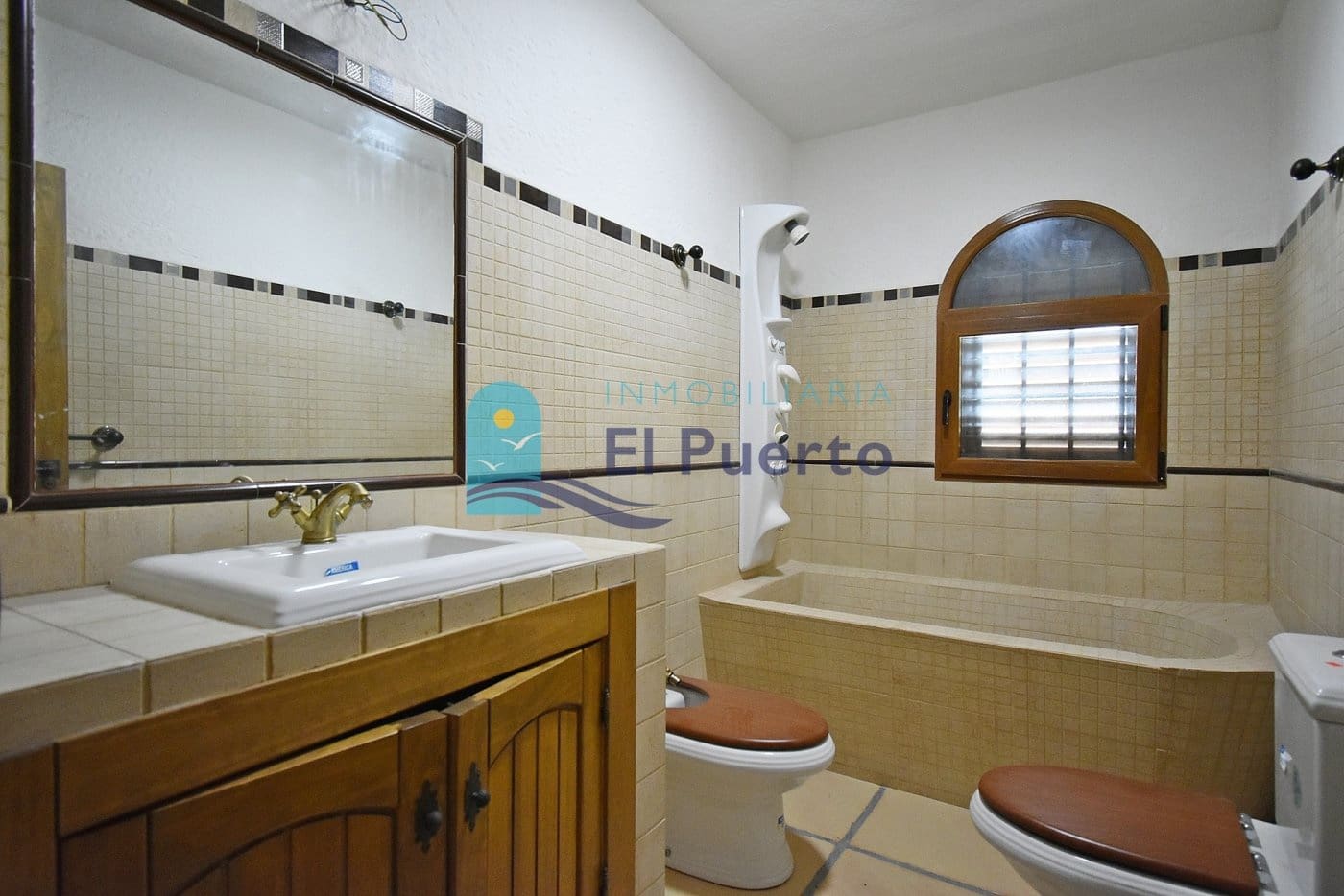 5 soveværelse Villa til salg i Isla Plana med swimmingpool garage - € 1.300.000 (Ref: 6827137)