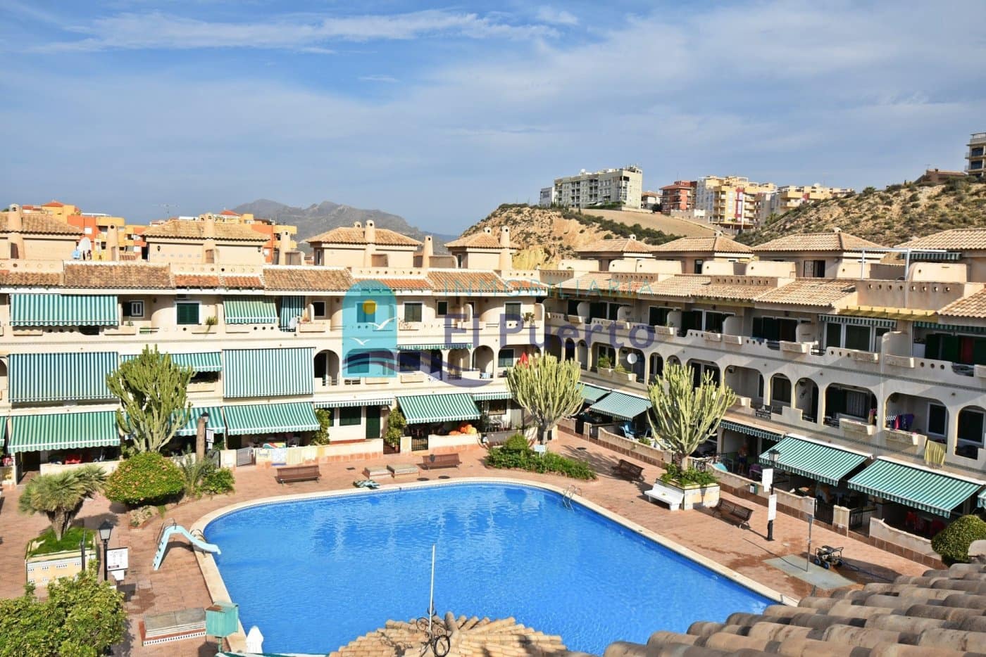2 soveværelse Penthouse til salg i Puerto de Mazarron med swimmingpool garage - € 135.900 (Ref: 6827240)