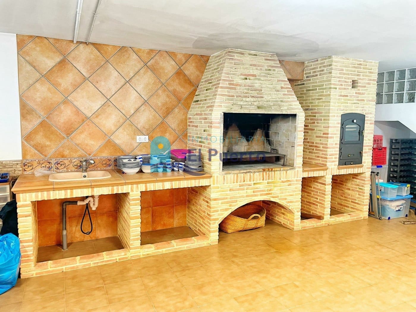 6 slaapkamer Villa te koop in Mazarron met garage - € 365.000 (Ref: 6827325)