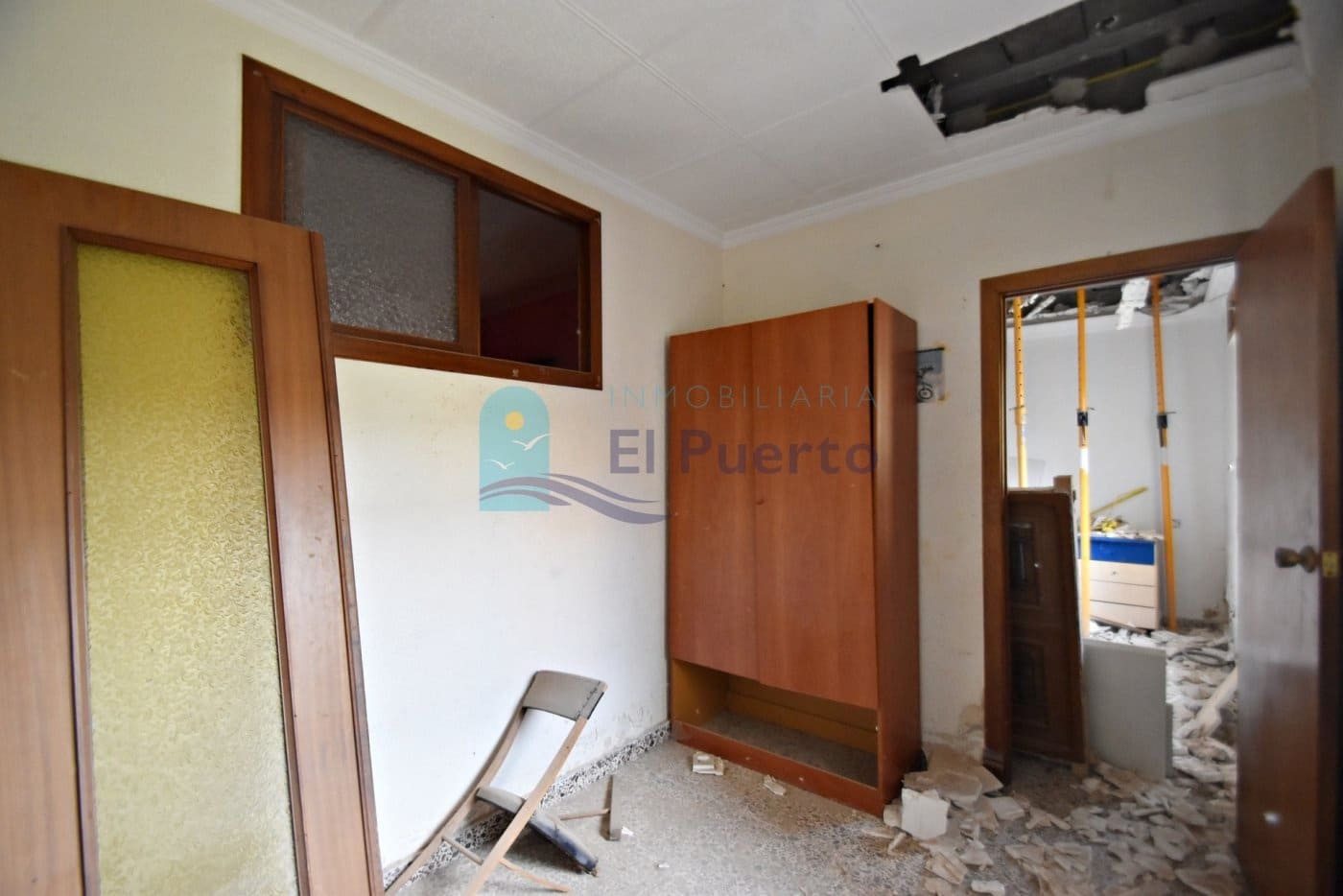 5 bedroom Villa for sale in Mazarron - € 145,000 (Ref: 6860433)