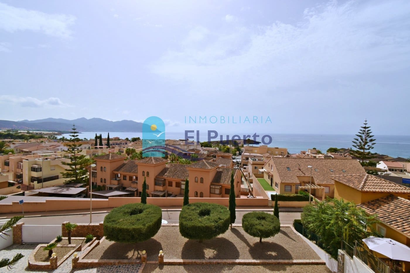 5 soverom Villa til salgs i Isla Plana med svømmebasseng garasje - € 1 399 000 (Ref: 7059162)