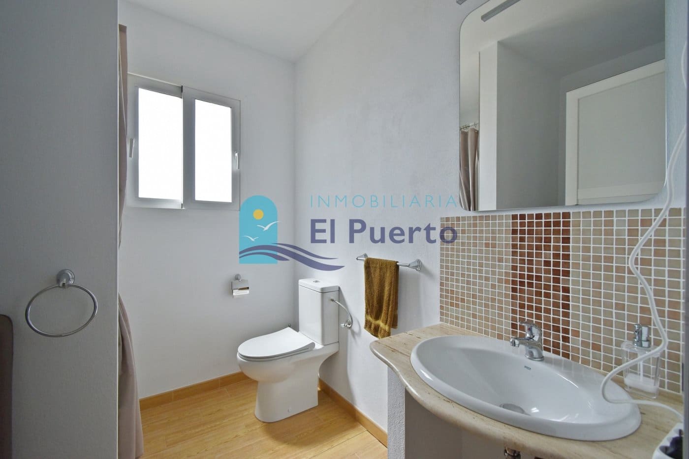 5 soverom Villa til salgs i Isla Plana med svømmebasseng garasje - € 1 399 000 (Ref: 7059162)