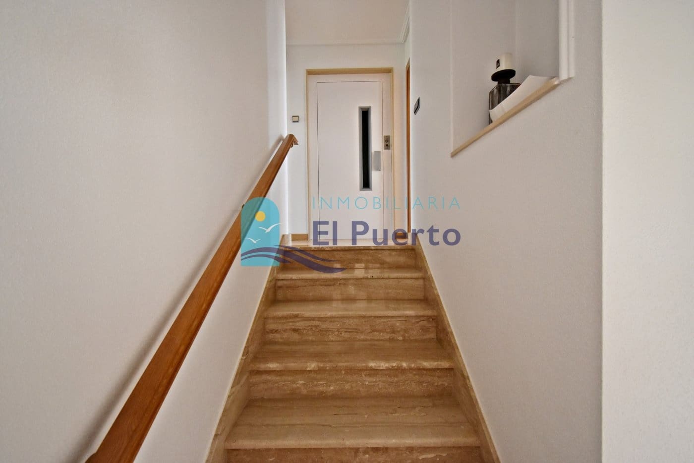 5 soverom Villa til salgs i Isla Plana med svømmebasseng garasje - € 1 399 000 (Ref: 7059162)