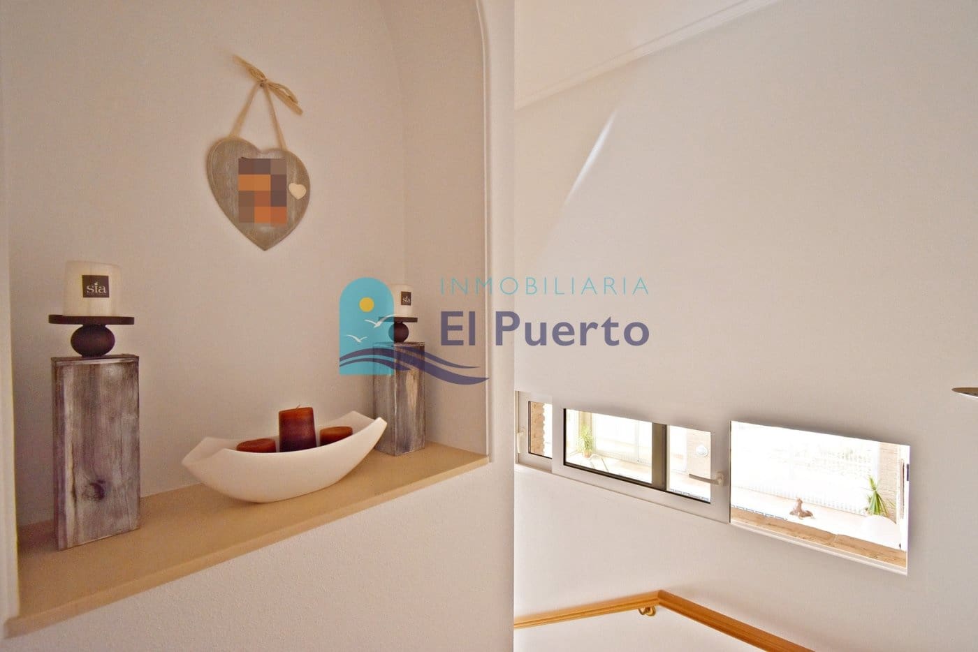 5 soverom Villa til salgs i Isla Plana med svømmebasseng garasje - € 1 399 000 (Ref: 7059162)