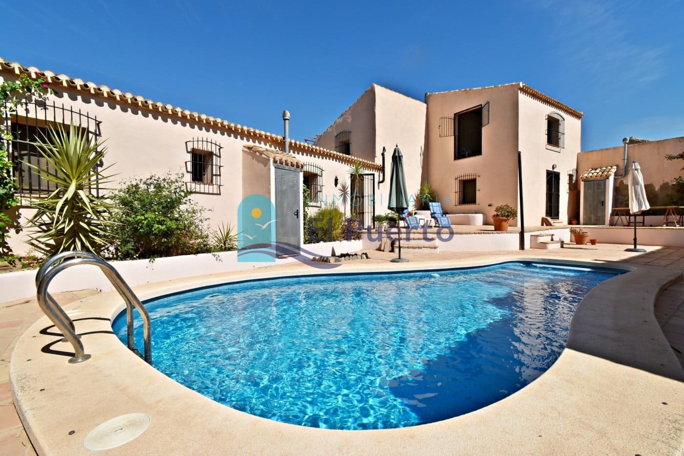 6 soveværelse Finca/Landehus til salg i Mazarron med swimmingpool - € 340.000 (Ref: 7074854)