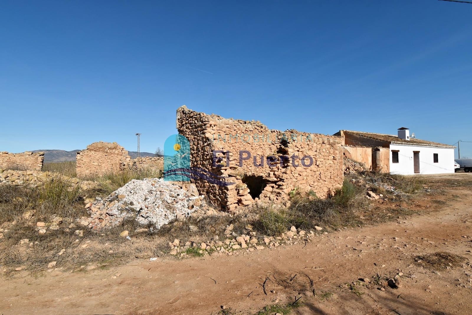 Finca/Maison de Campagne à vendre à Cuevas de Reyllo - 66 000 € (Ref: 7308844)