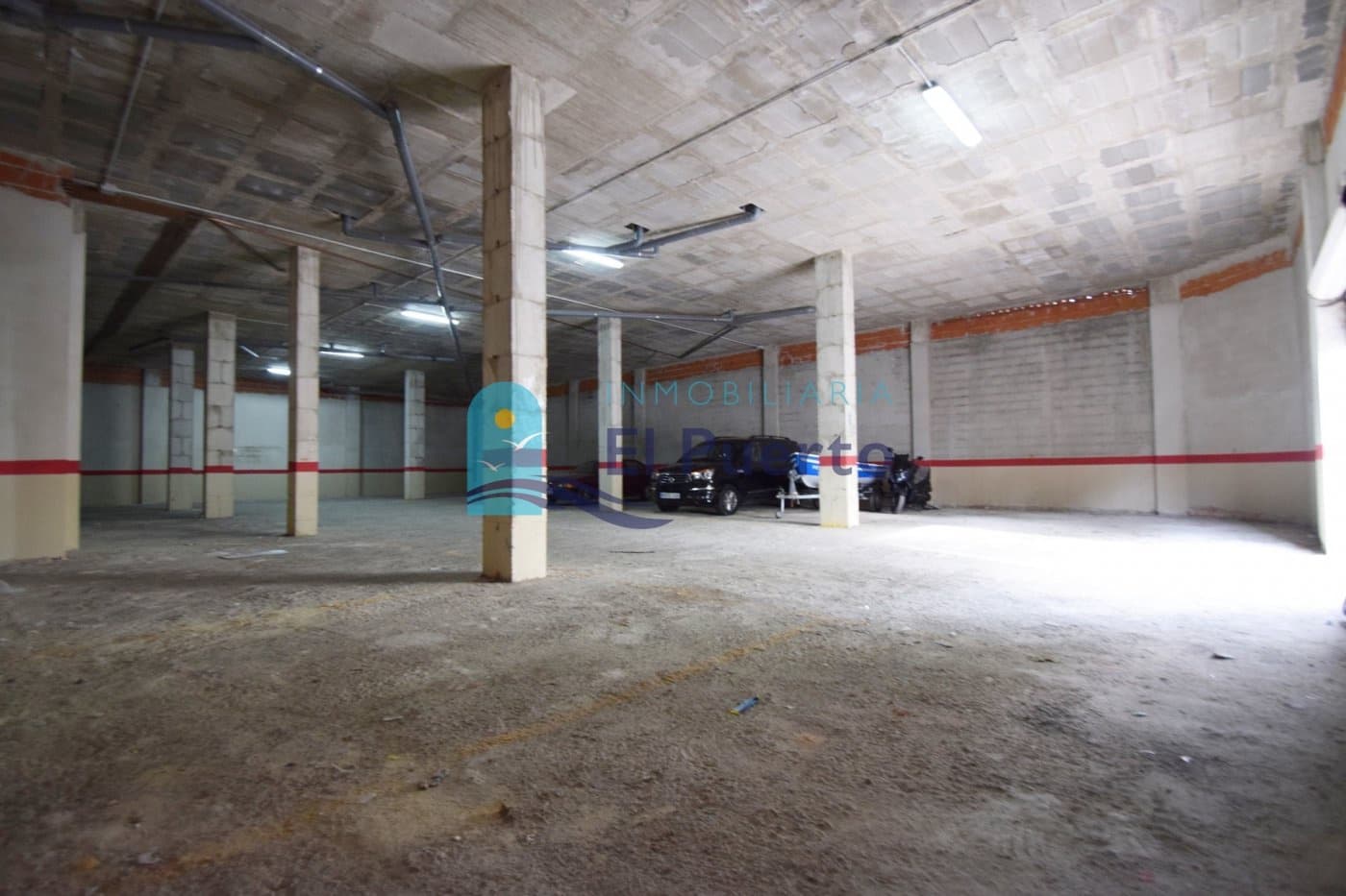 Erhverv til salg i Puerto de Mazarron med garage - € 320.000 (Ref: 7351450)