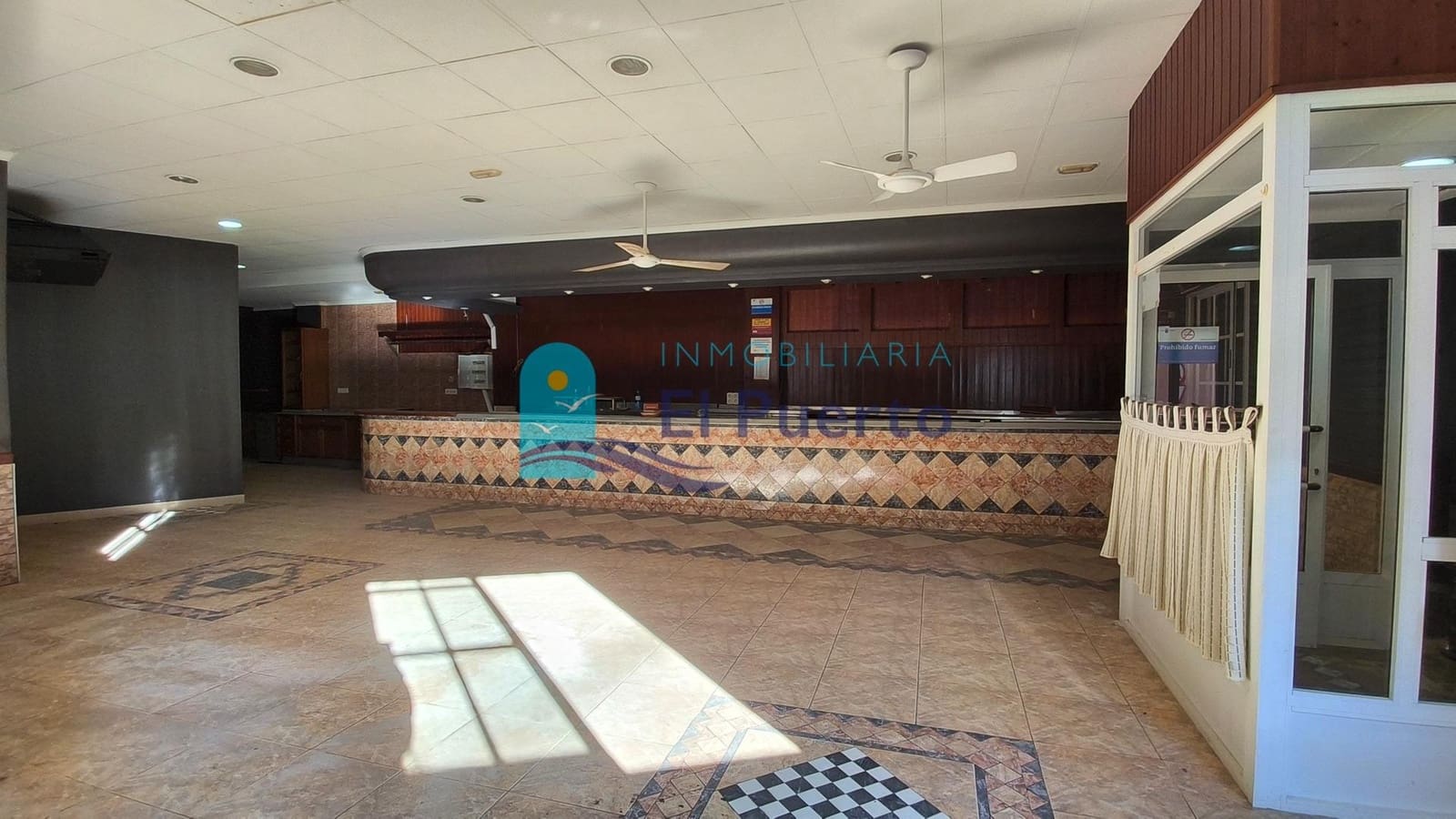 Erhverv til salg i Puerto de Mazarron - € 155.000 (Ref: 7360756)