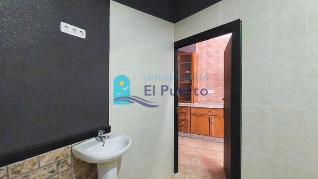 Commercieel te koop in Puerto de Mazarron, Mazarrón - € 155.000 (Ref: 7360756)