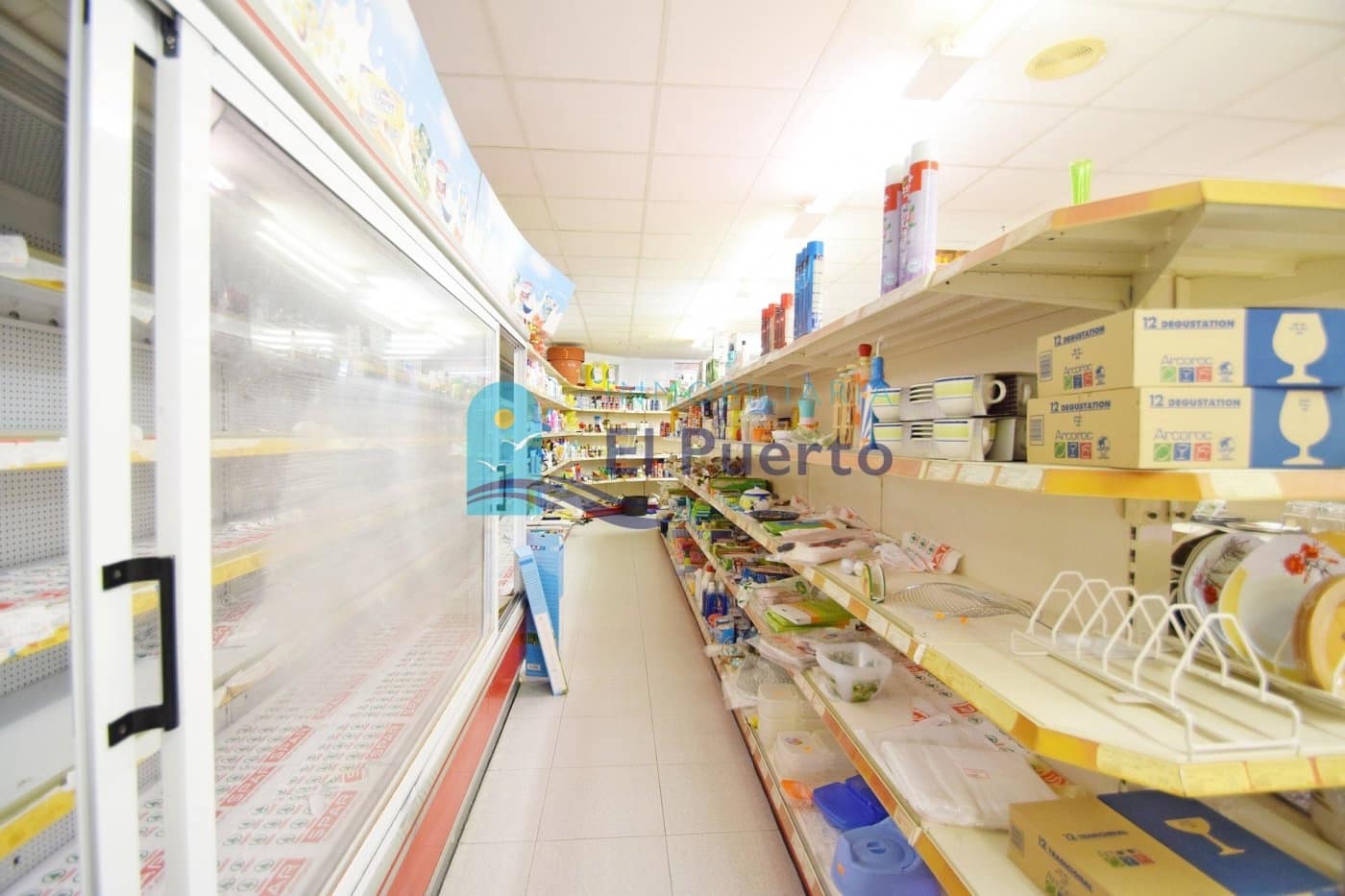 Kommersiell til salgs i Puerto de Mazarron med garasje - € 209 900 (Ref: 7363608)