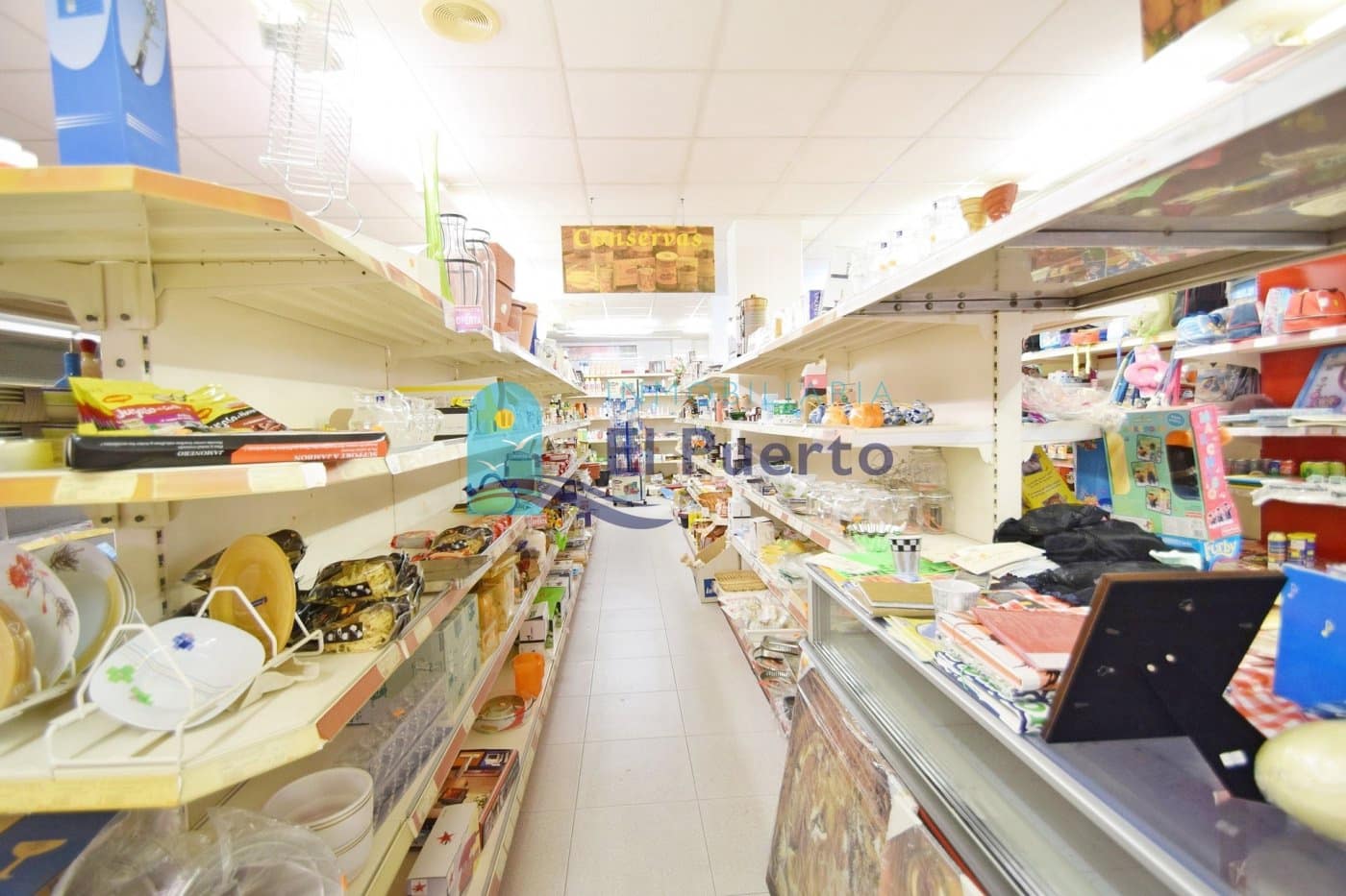 Kommersiell til salgs i Puerto de Mazarron med garasje - € 209 900 (Ref: 7363608)