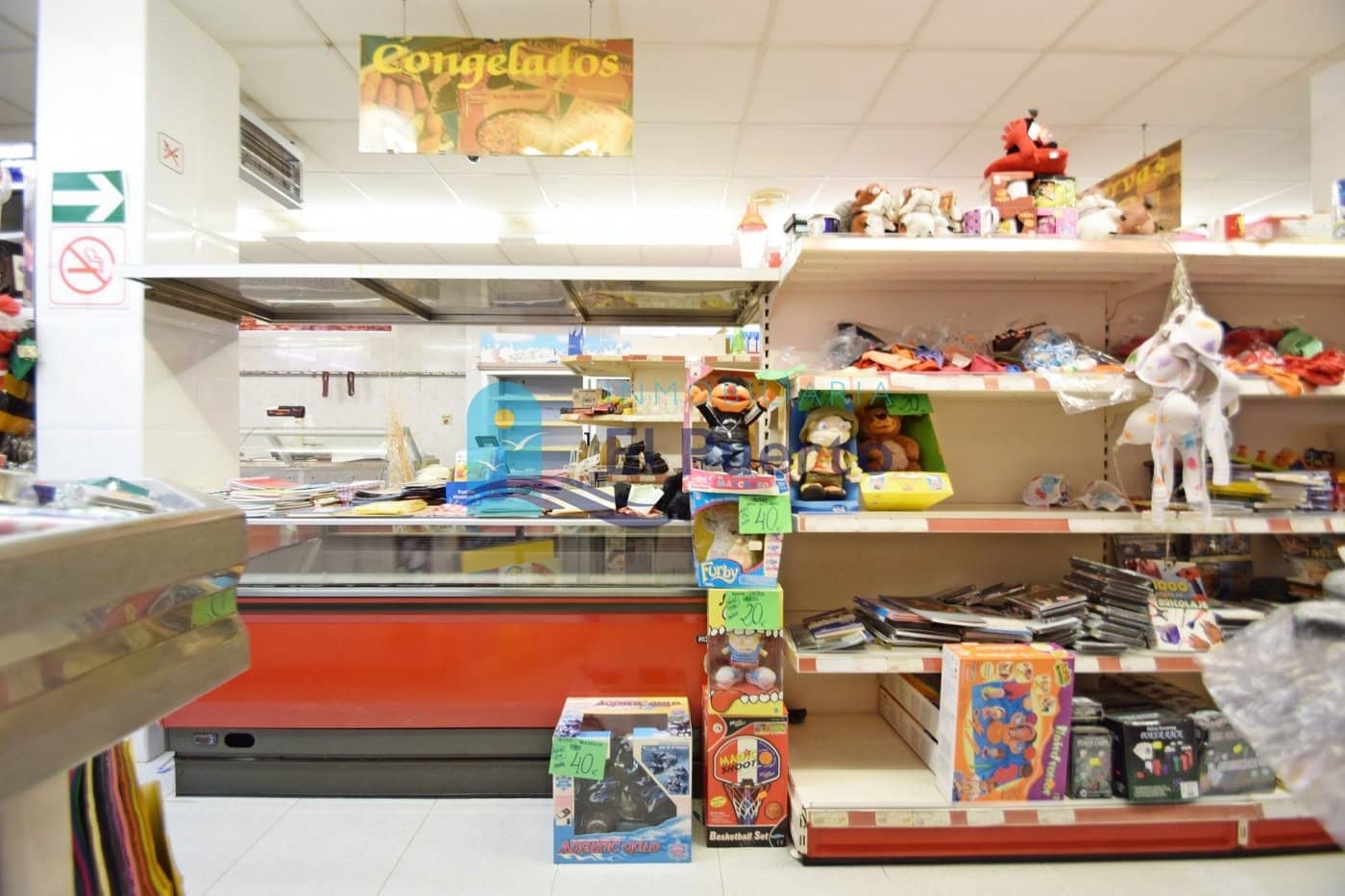 Kommersiell til salgs i Puerto de Mazarron med garasje - € 209 900 (Ref: 7363608)