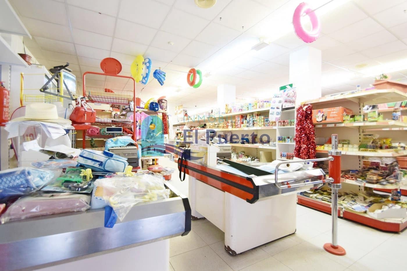 Kommersiell til salgs i Puerto de Mazarron med garasje - € 209 900 (Ref: 7363608)