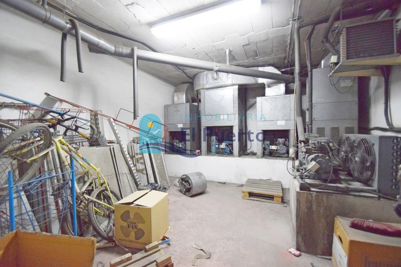 Kommersiell til salgs i Puerto de Mazarron med garasje - € 209 900 (Ref: 7363608)