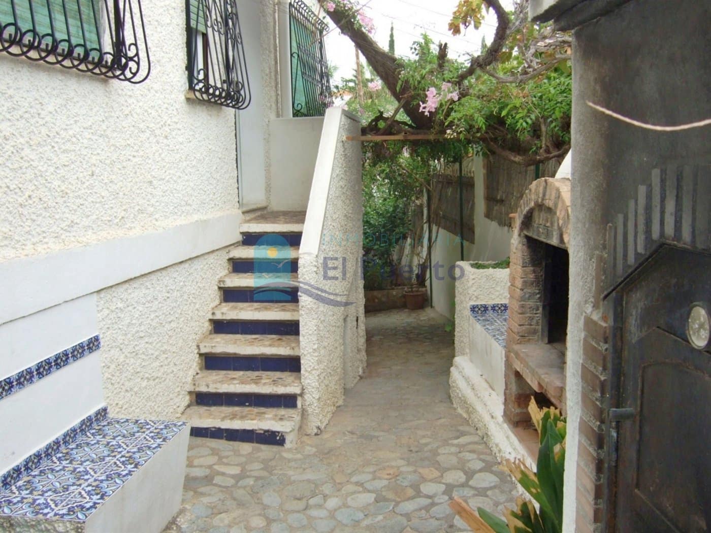 4 soveværelse Villa til salg i Isla Plana med swimmingpool - € 850.000 (Ref: 7365847)