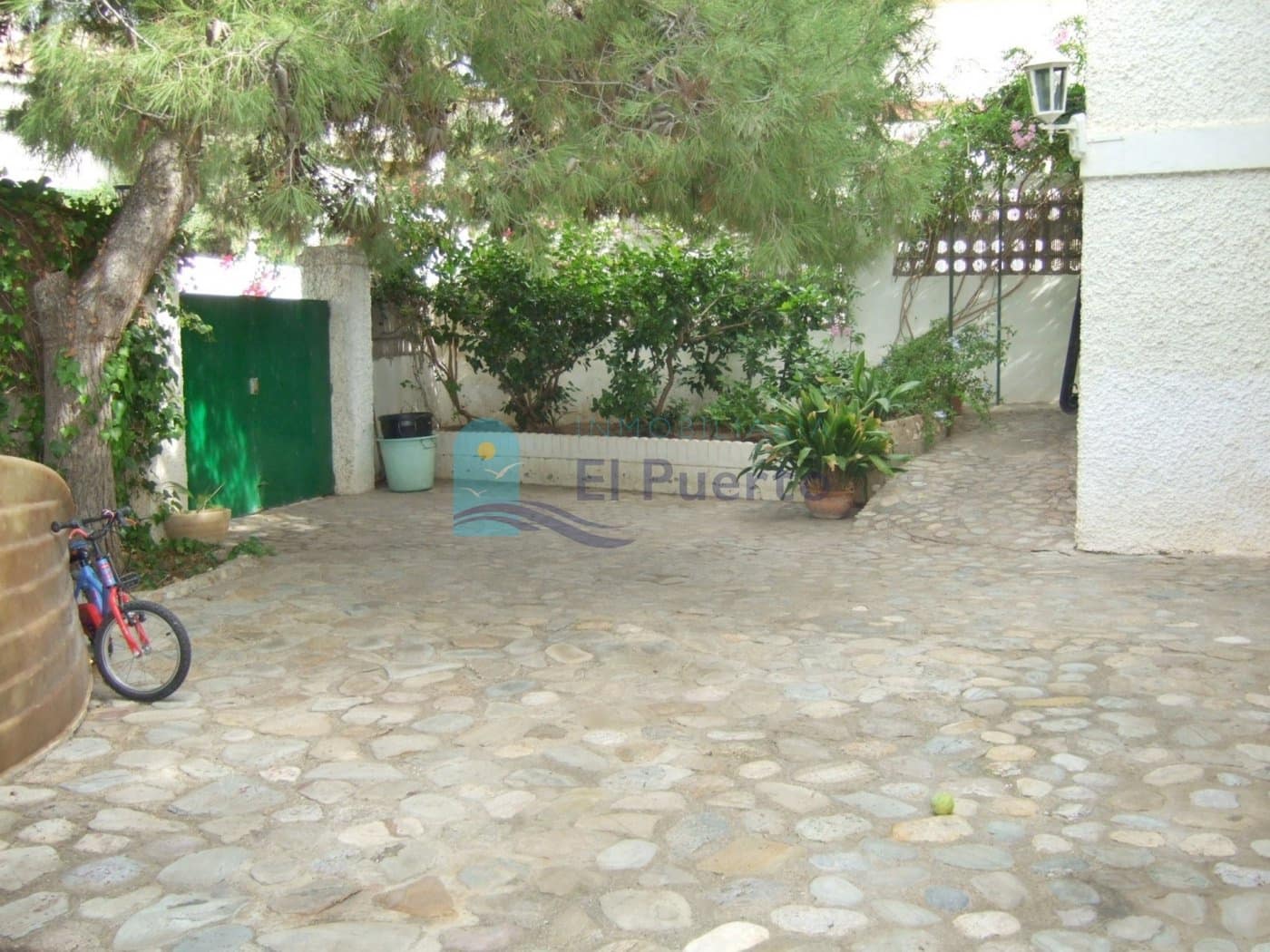 4 soveværelse Villa til salg i Isla Plana med swimmingpool - € 850.000 (Ref: 7365847)