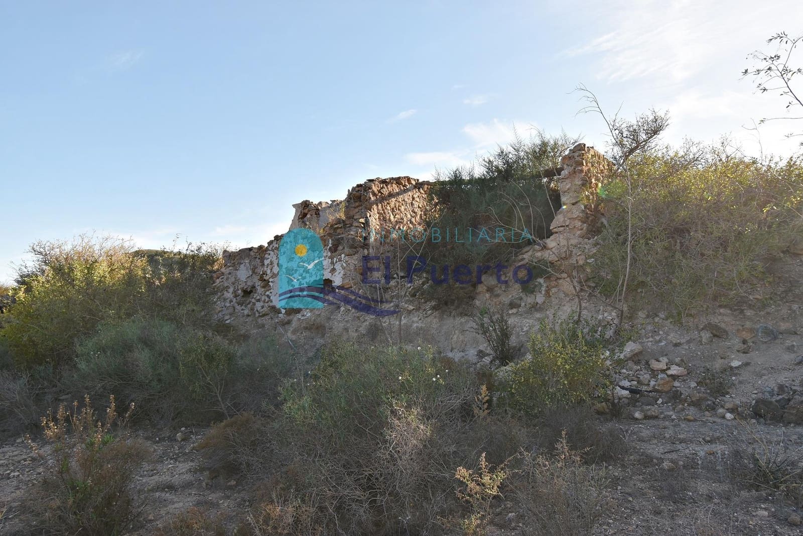 Grunde uden byggetilladelser til salg i Puerto de Mazarron - € 85.000 (Ref: 7481819)
