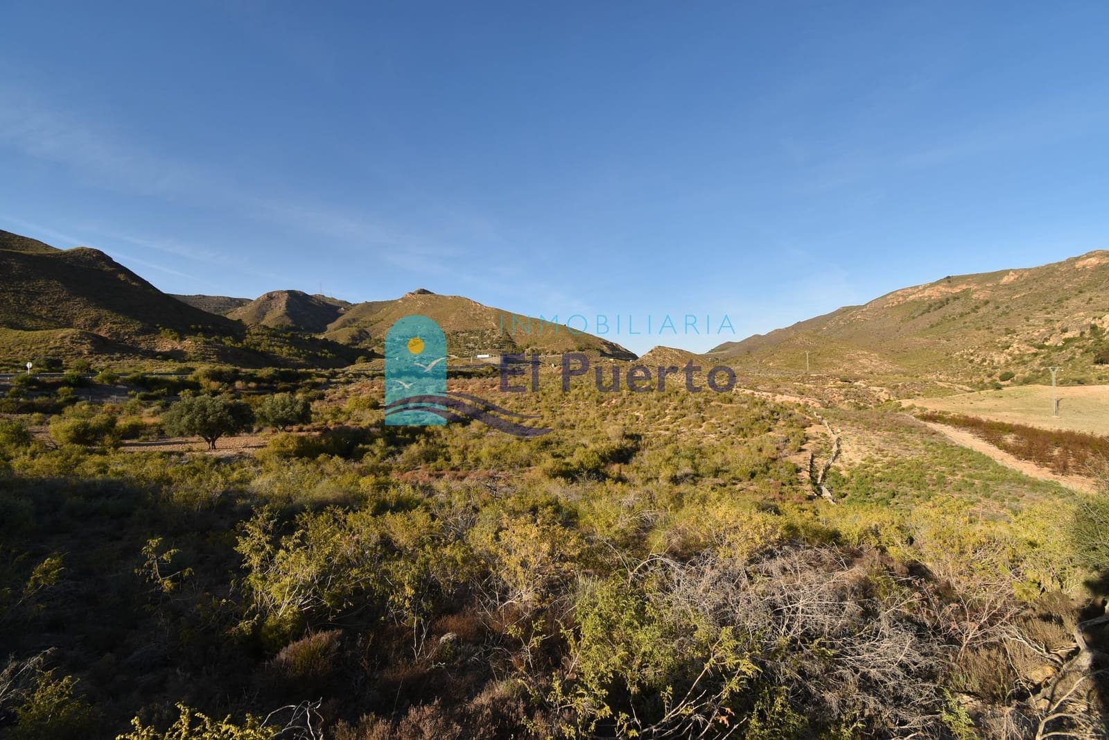 Grunde uden byggetilladelser til salg i Puerto de Mazarron - € 85.000 (Ref: 7481819)