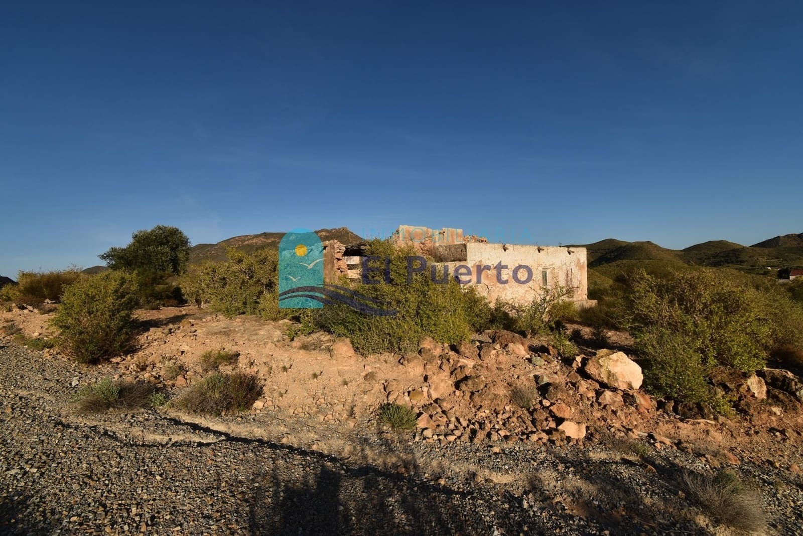 Grunde uden byggetilladelser til salg i Puerto de Mazarron - € 85.000 (Ref: 7481819)