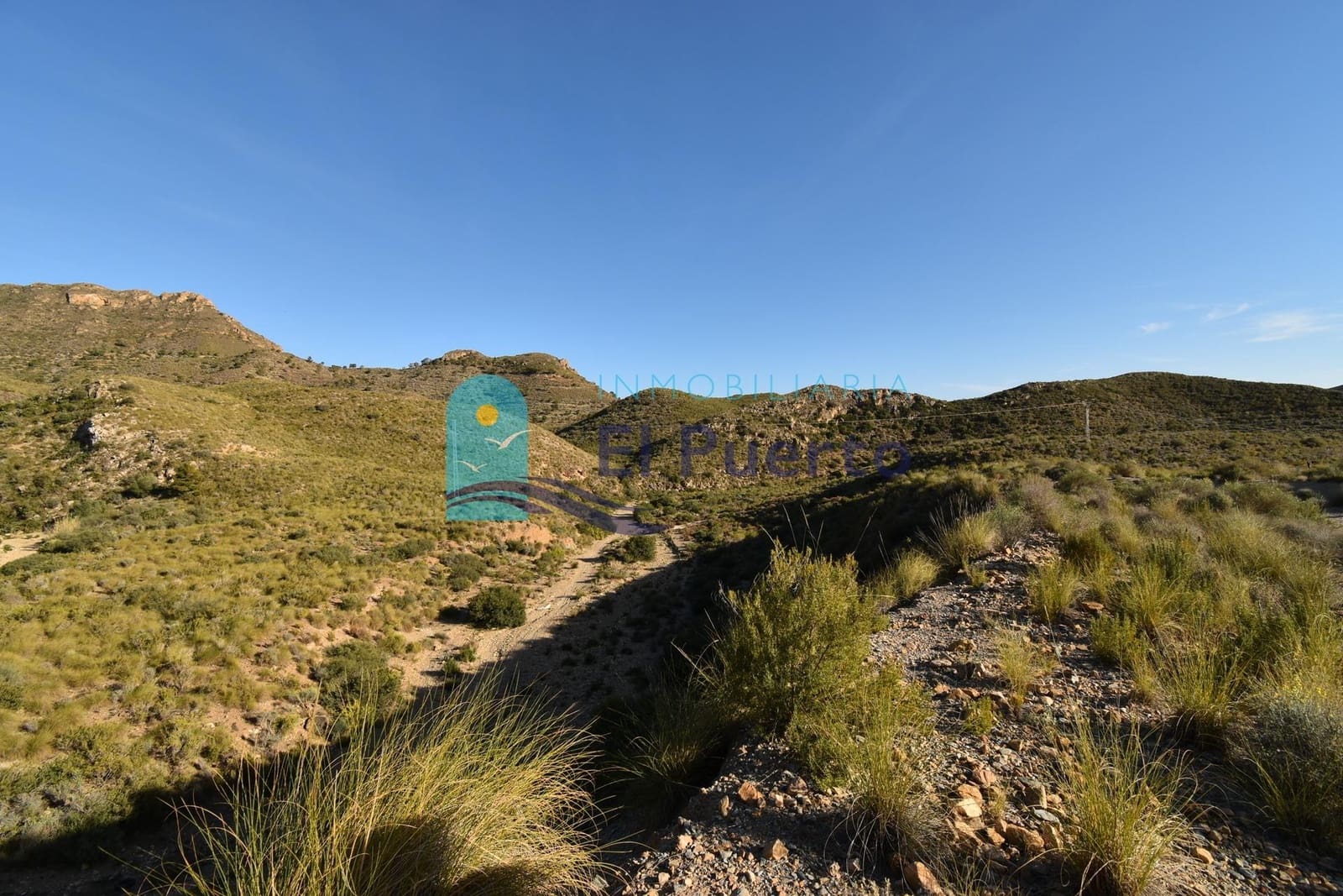 Grunde uden byggetilladelser til salg i Puerto de Mazarron - € 65.000 (Ref: 7481820)