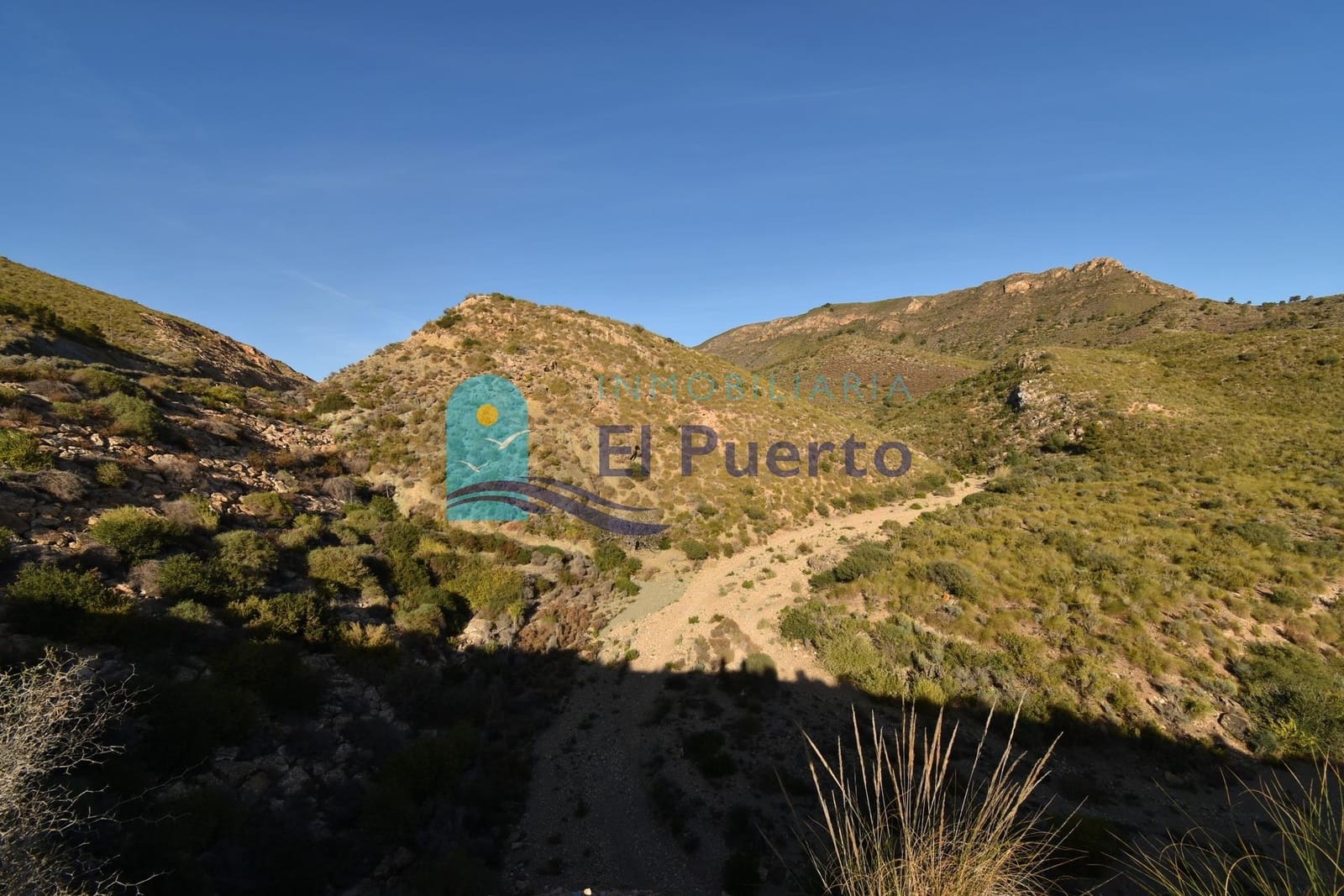 Grunde uden byggetilladelser til salg i Puerto de Mazarron - € 65.000 (Ref: 7481820)