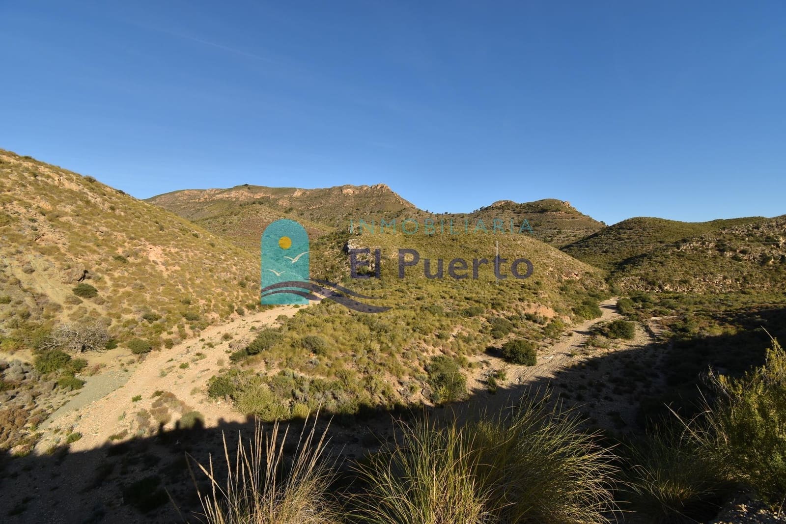 Grunde uden byggetilladelser til salg i Puerto de Mazarron - € 65.000 (Ref: 7481820)