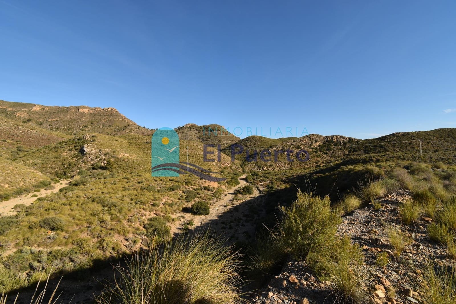 Grunde uden byggetilladelser til salg i Puerto de Mazarron - € 65.000 (Ref: 7481820)