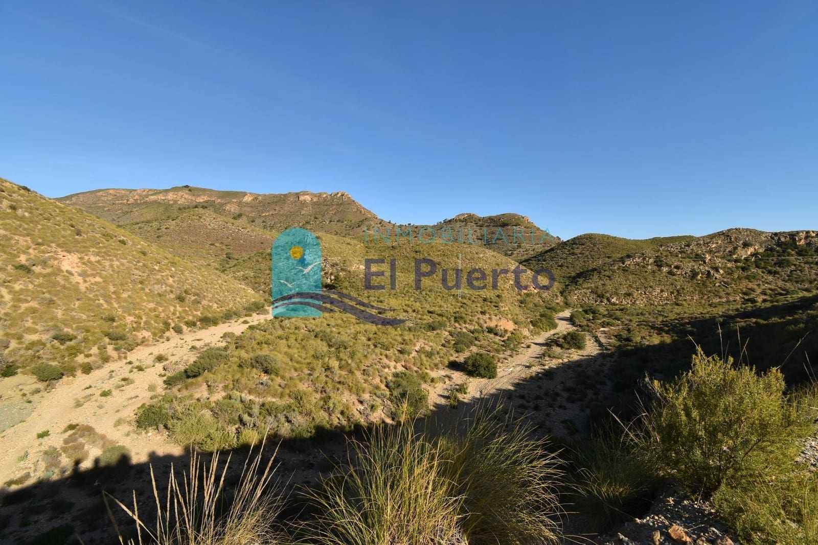 Grunde uden byggetilladelser til salg i Puerto de Mazarron - € 65.000 (Ref: 7481820)