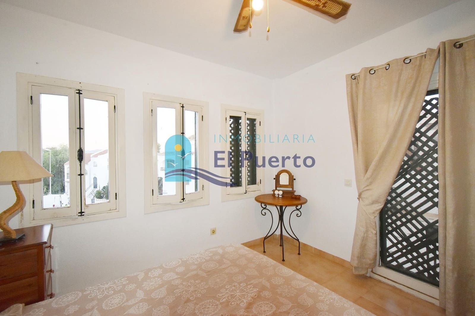 3 bedroom Apartment for sale in Alamillo with pool - € 199,990 (Ref: 7900179)