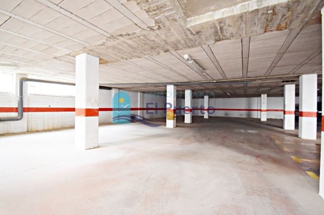 Erhverv til salg i Puerto de Mazarron, Mazarrón med garage - € 180.000 (Ref: 7903002)