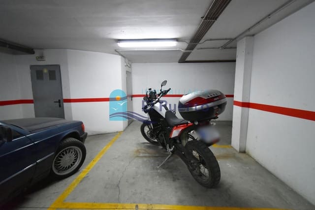 Garage te koop in Puerto de Mazarron, Mazarrón - € 10.500 (Ref: 7933934)