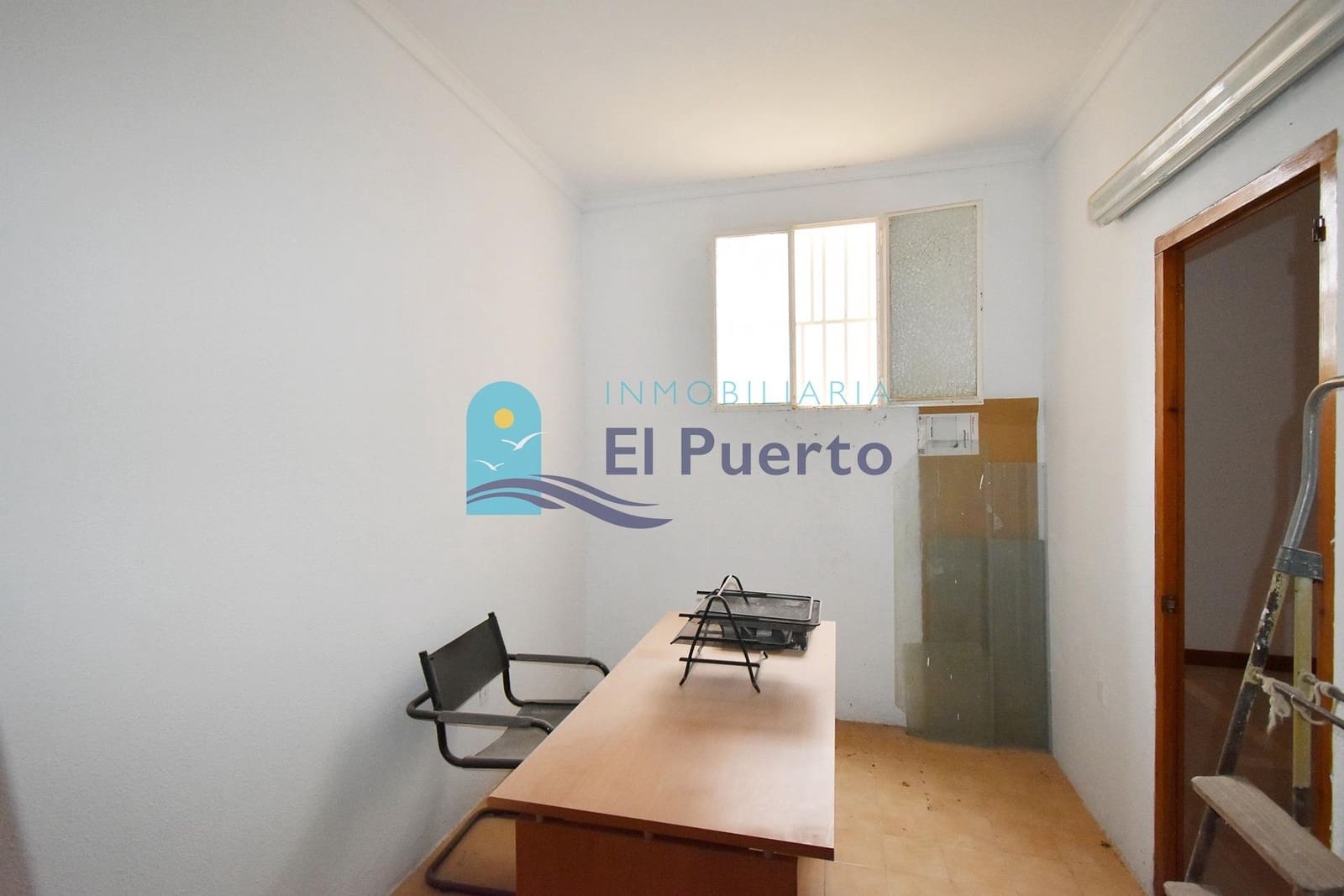 Commerciale in vendita in Puerto de Mazarron - 125.000 € (Rif: 7970138)