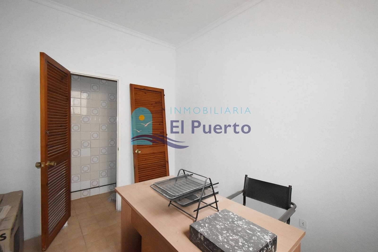 Commerciale in vendita in Puerto de Mazarron - 125.000 € (Rif: 7970138)