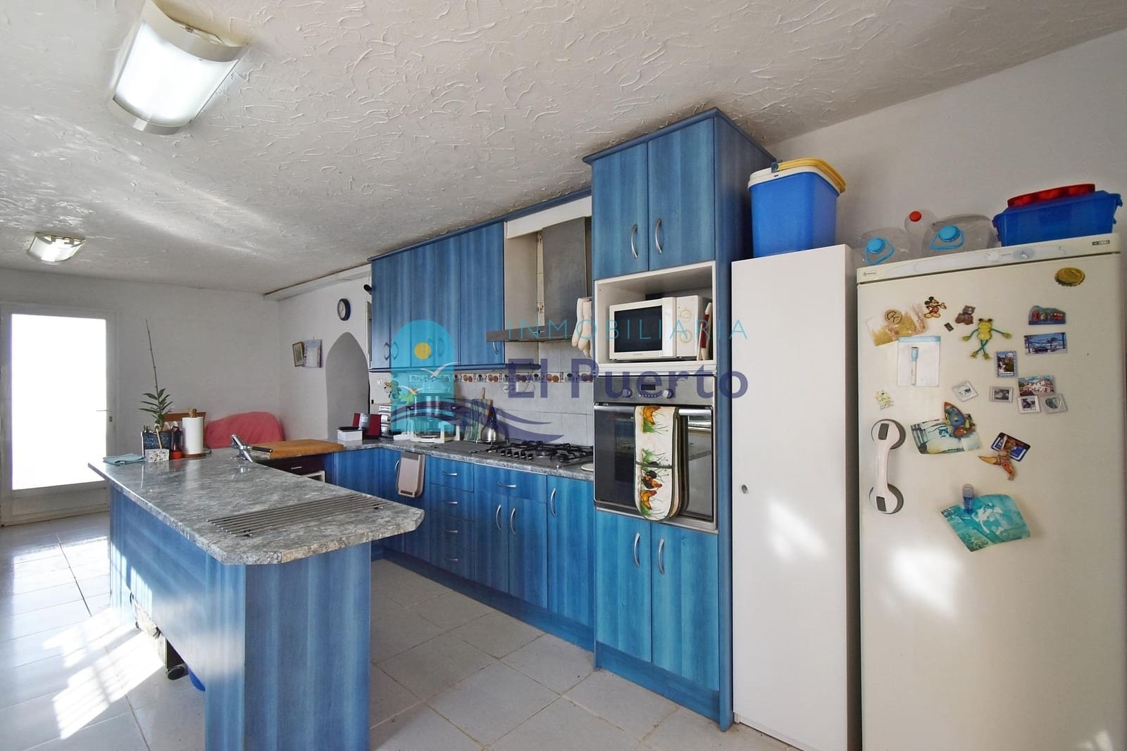 7 soveværelse Finca/Landehus til salg i Campillo de Abajo med swimmingpool - € 299.950 (Ref: 8005675)