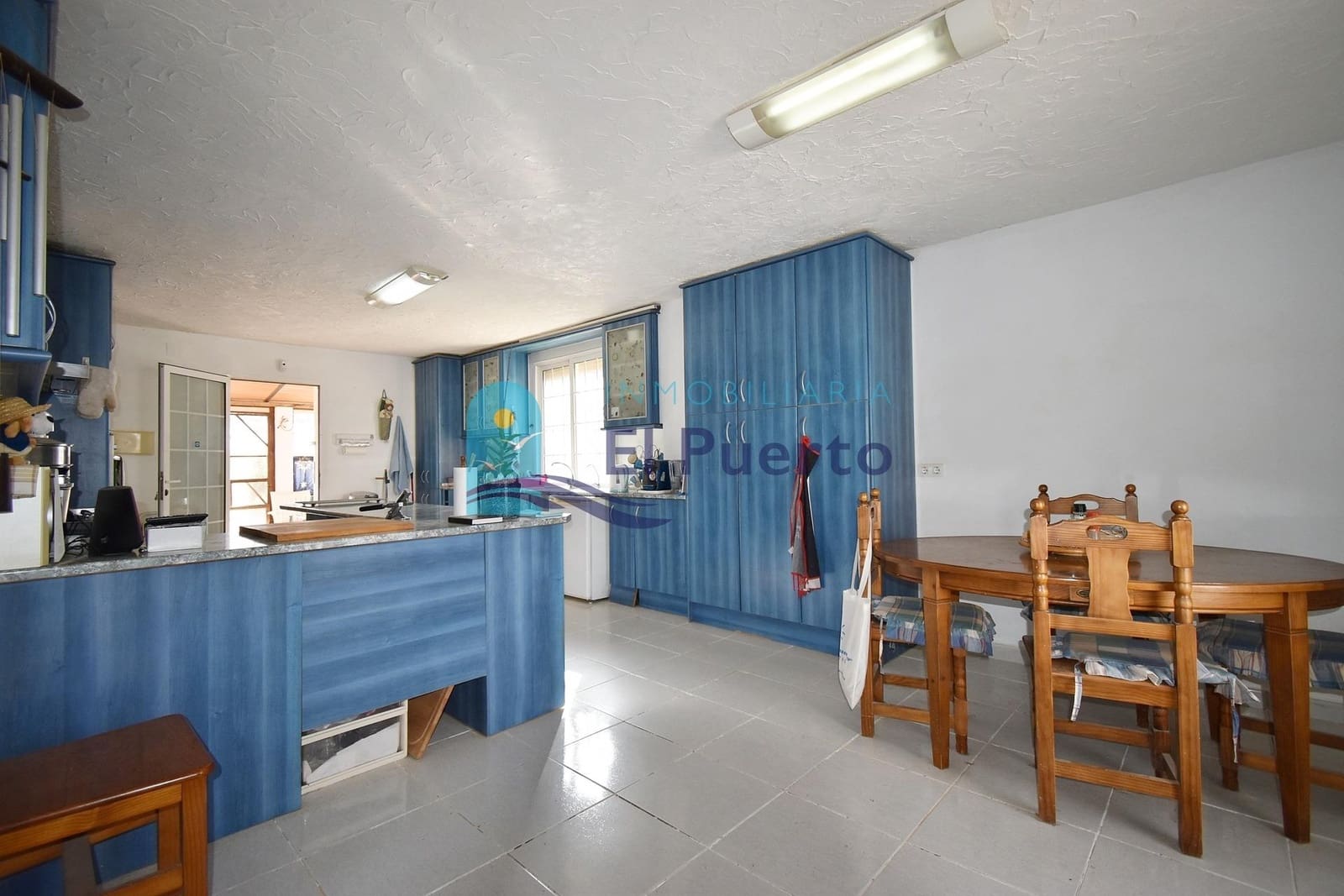 7 soveværelse Finca/Landehus til salg i Campillo de Abajo med swimmingpool - € 299.950 (Ref: 8005675)