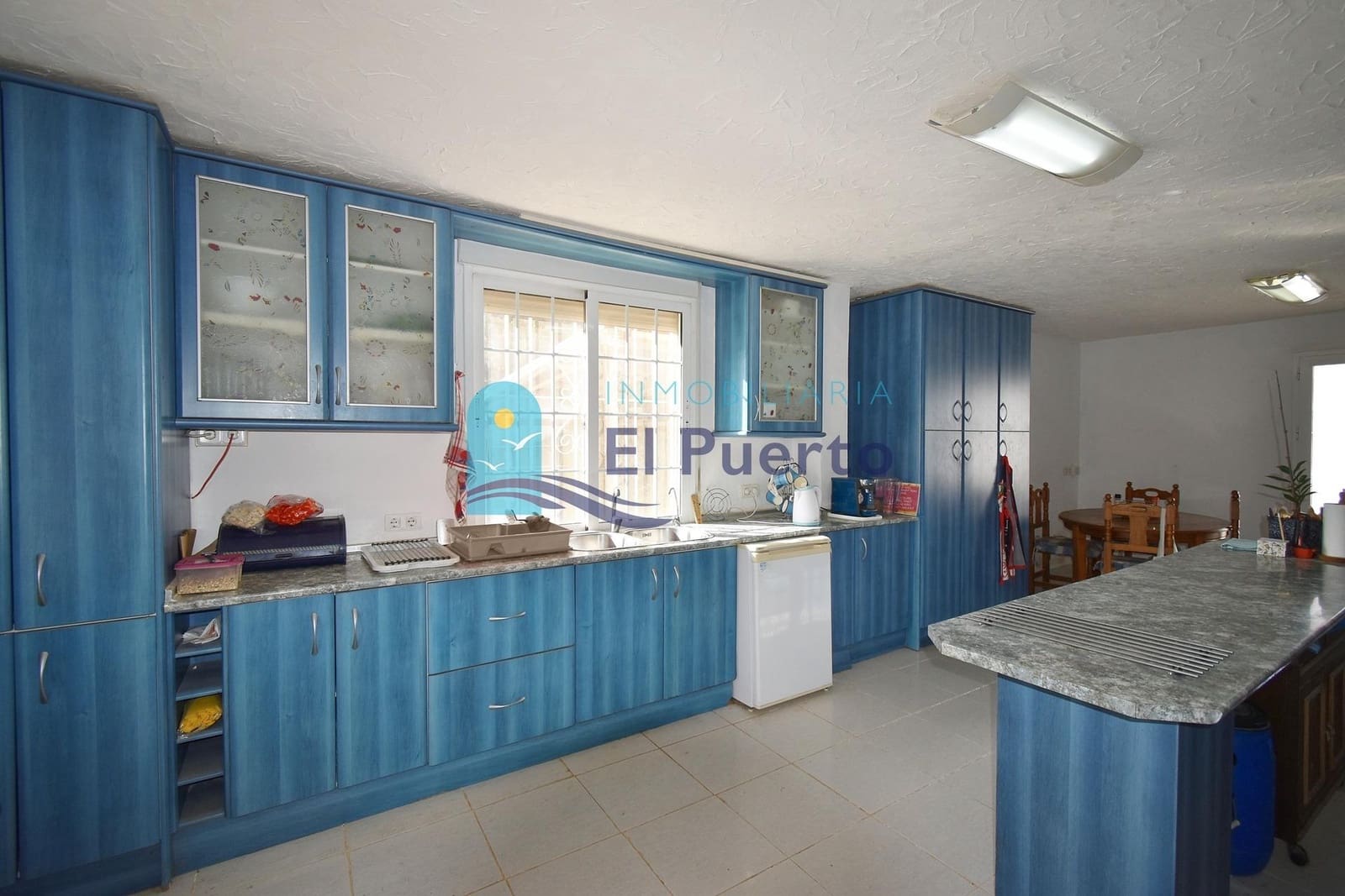 7 soveværelse Finca/Landehus til salg i Campillo de Abajo med swimmingpool - € 299.950 (Ref: 8005675)