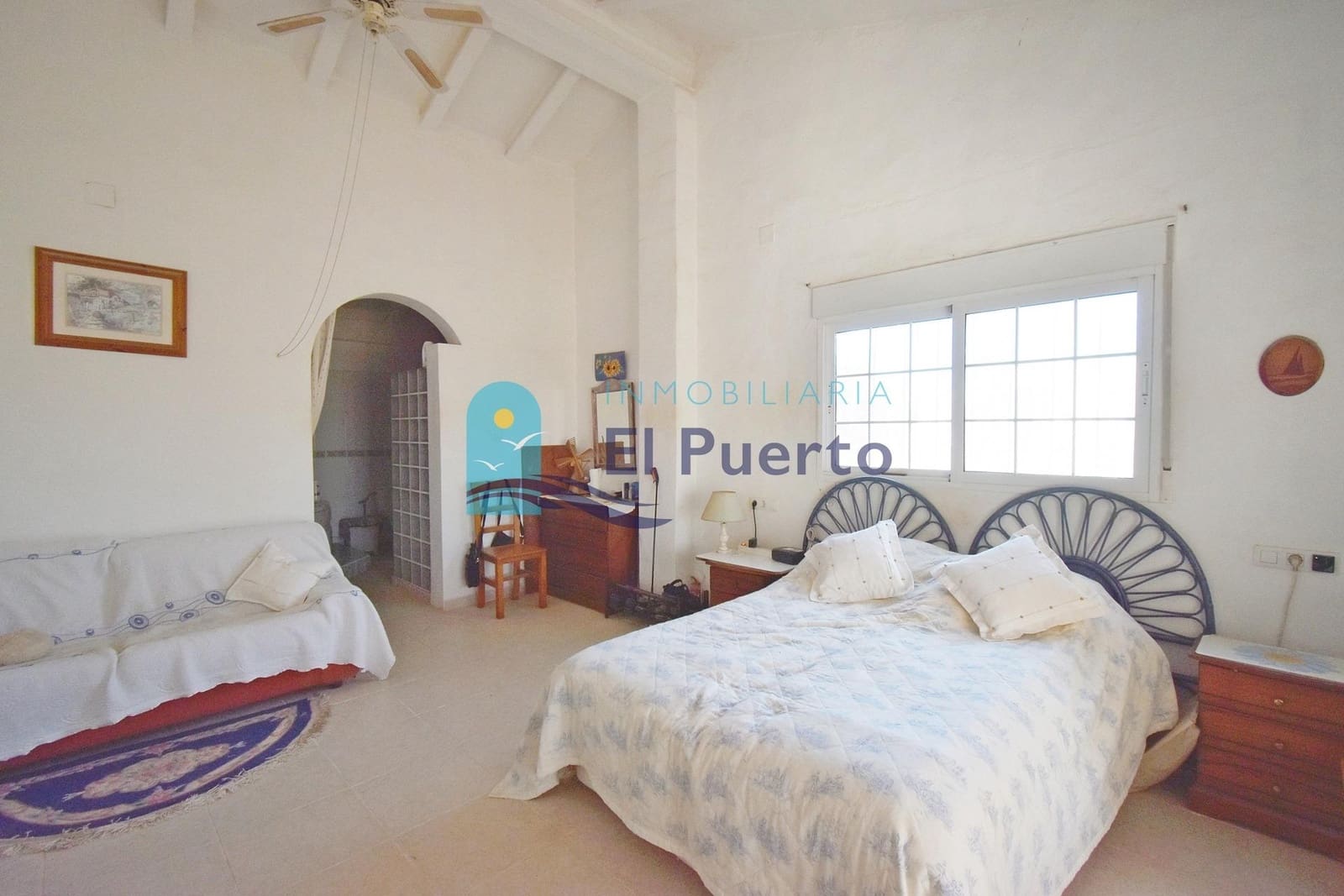 7 soveværelse Finca/Landehus til salg i Campillo de Abajo med swimmingpool - € 299.950 (Ref: 8005675)