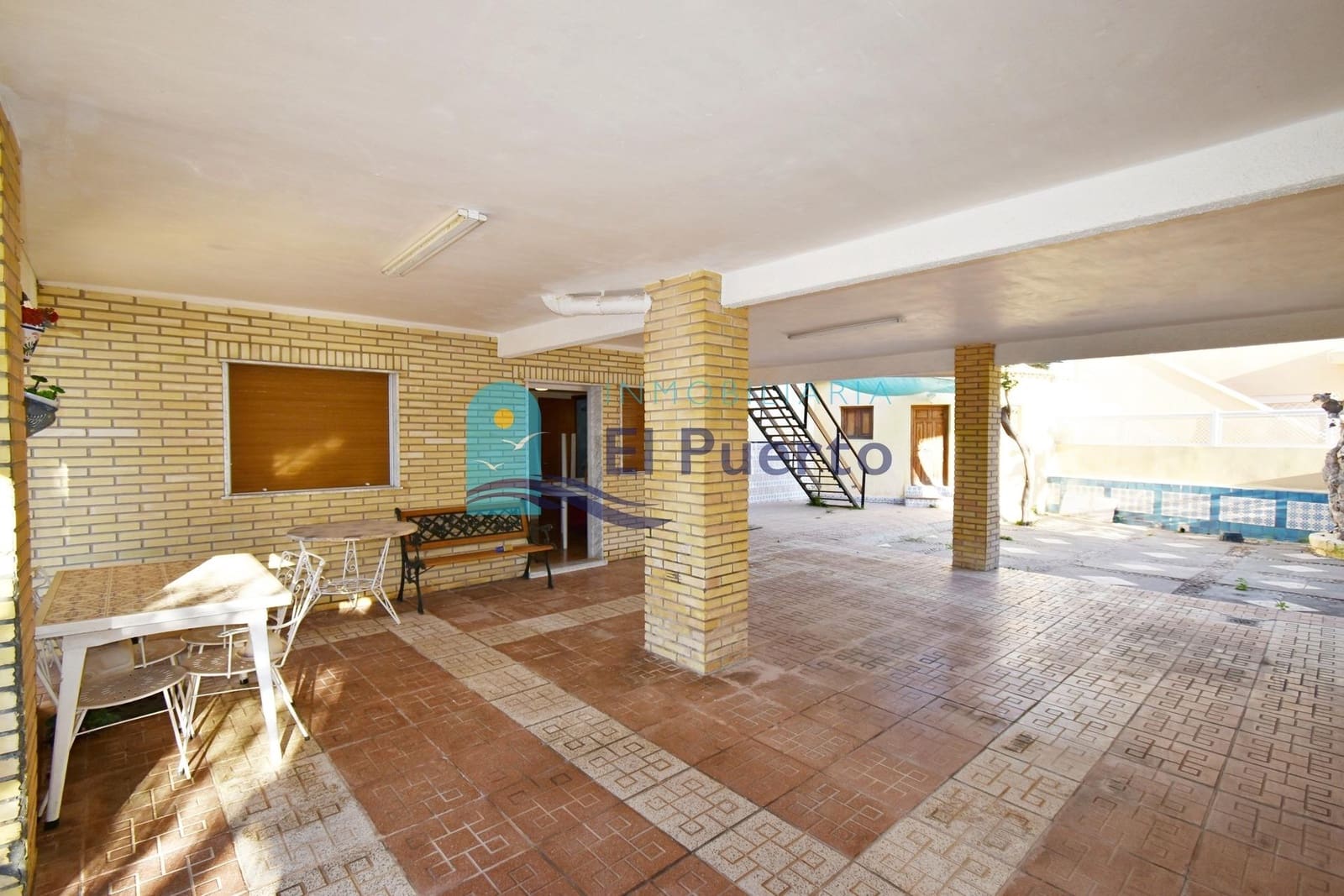 4 soveværelse Lejlighed til salg i Isla Plana - € 325.000 (Ref: 8017371)