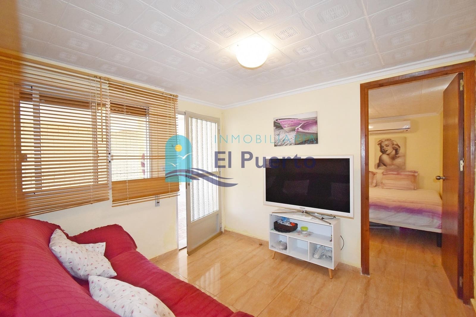 4 soveværelse Lejlighed til salg i Isla Plana - € 325.000 (Ref: 8017371)