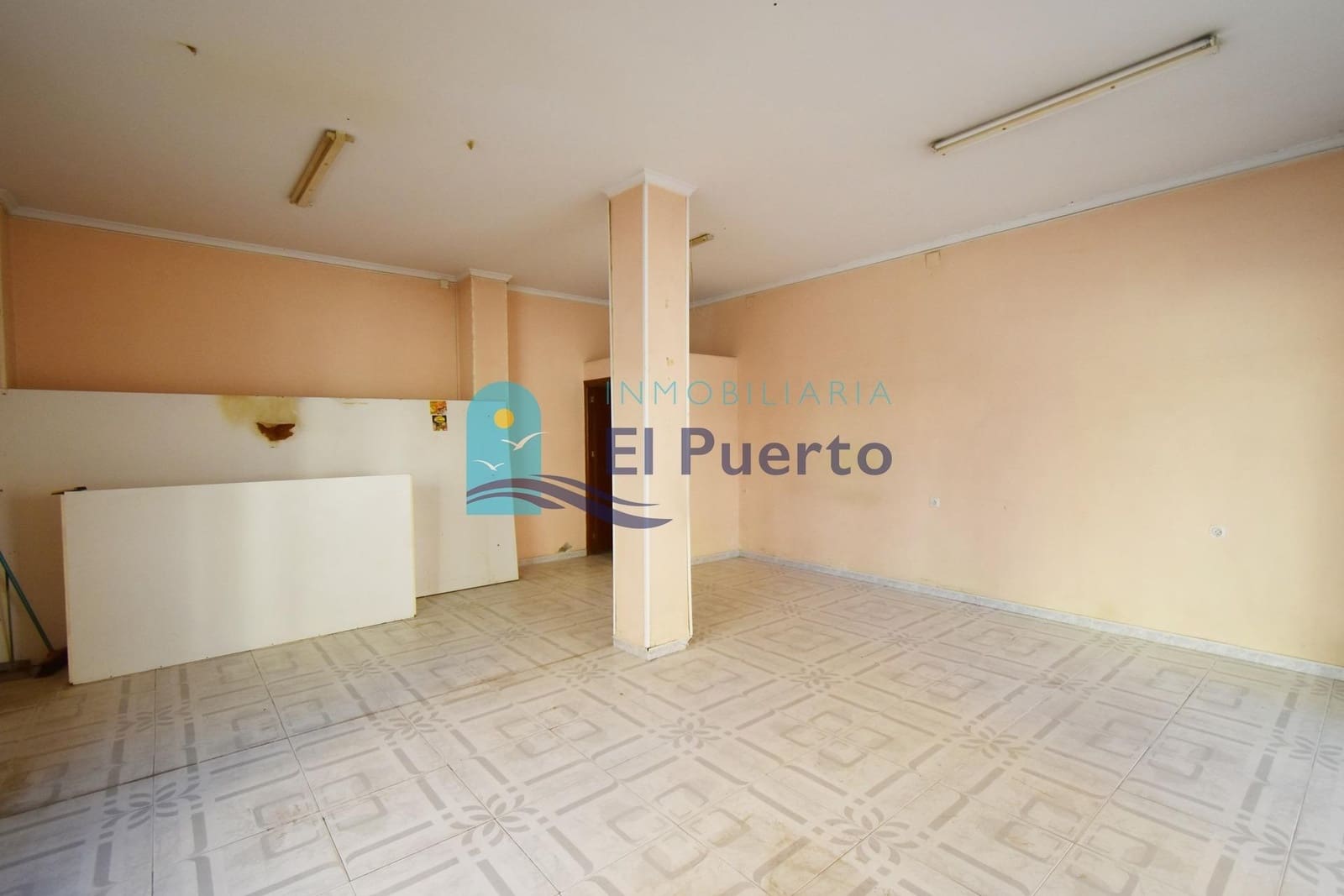 Erhverv til salg i Puerto de Mazarron - € 48.000 (Ref: 8256175)