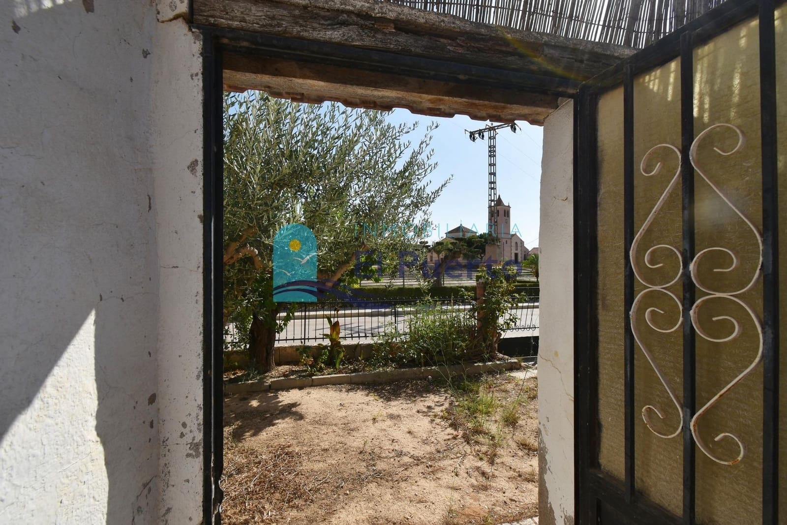 5 soveværelse Finca/Landehus til salg i Cuevas de Reyllo med swimmingpool - € 150.000 (Ref: 8423424)