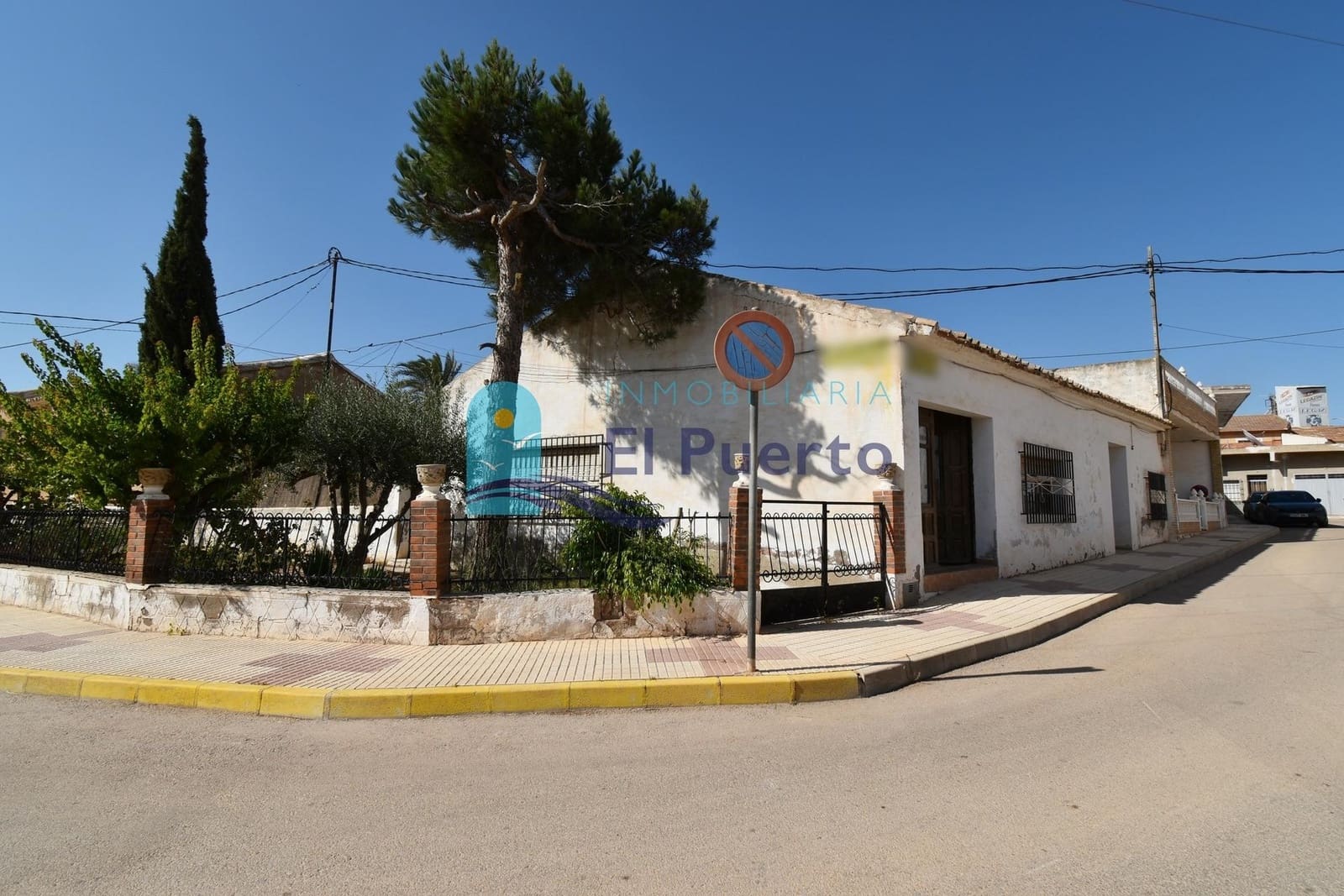 5 soveværelse Finca/Landehus til salg i Cuevas de Reyllo med swimmingpool - € 150.000 (Ref: 8423424)