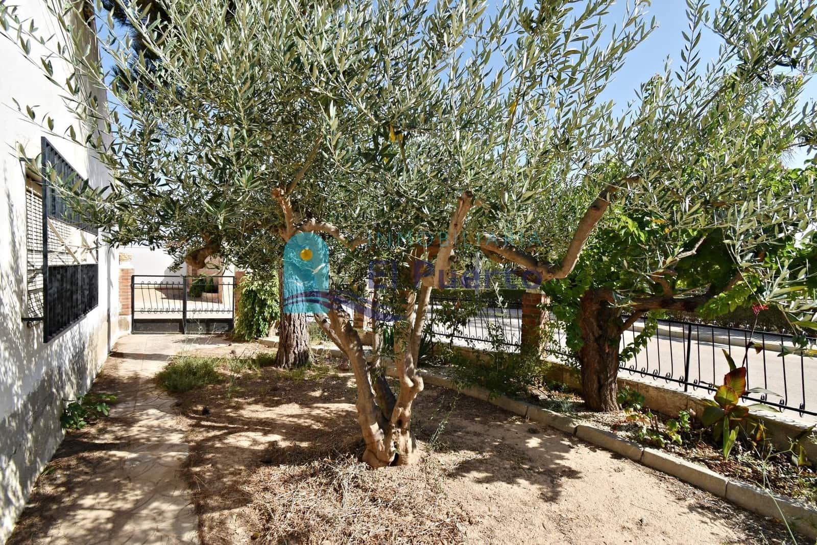 5 soveværelse Finca/Landehus til salg i Cuevas de Reyllo med swimmingpool - € 150.000 (Ref: 8423424)