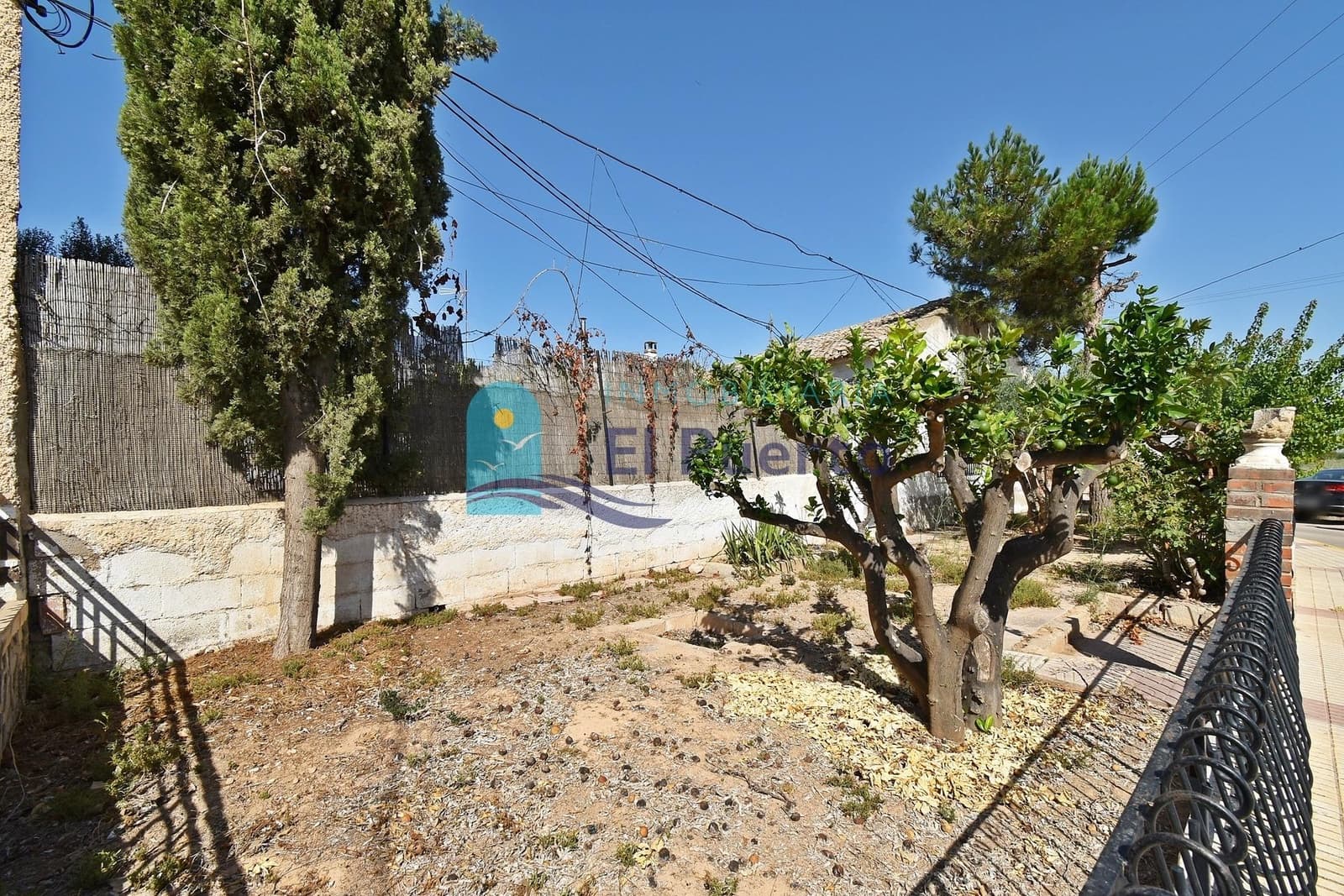 5 soveværelse Finca/Landehus til salg i Cuevas de Reyllo med swimmingpool - € 150.000 (Ref: 8423424)