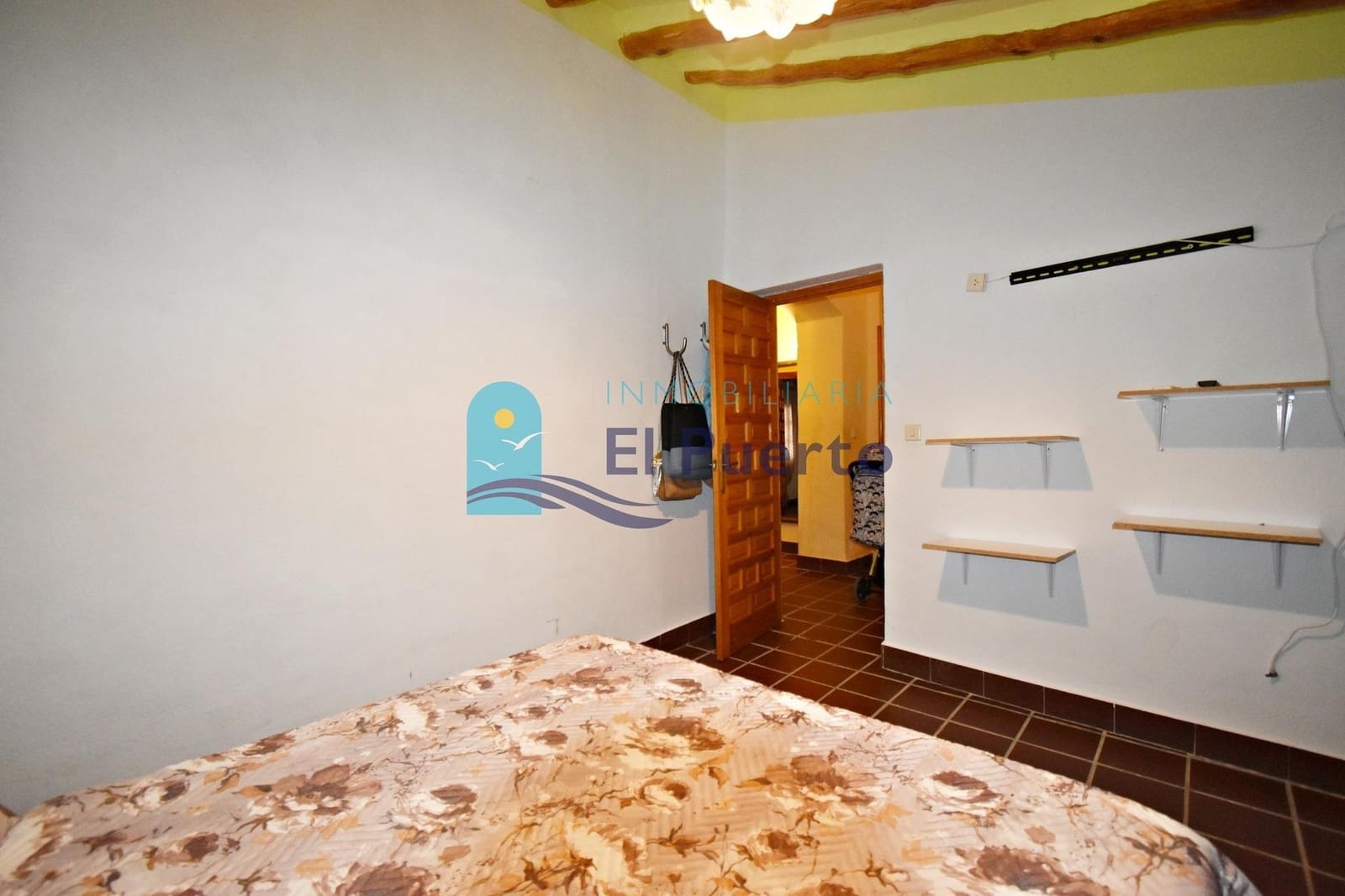 4 soveværelse Finca/Landehus til salg i Totana med swimmingpool garage - € 390.000 (Ref: 8434459)