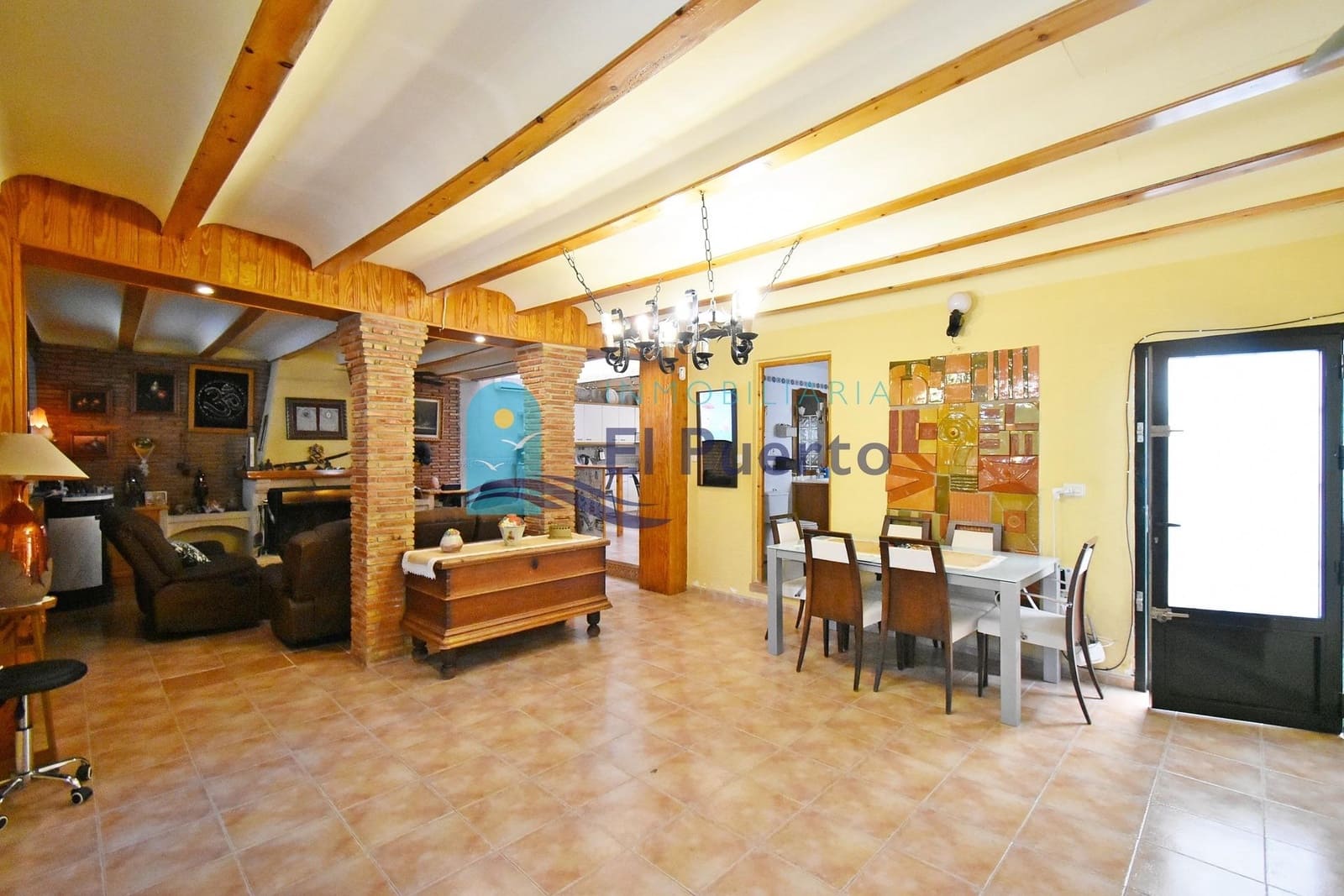 4 soveværelse Finca/Landehus til salg i Totana med swimmingpool garage - € 390.000 (Ref: 8434459)