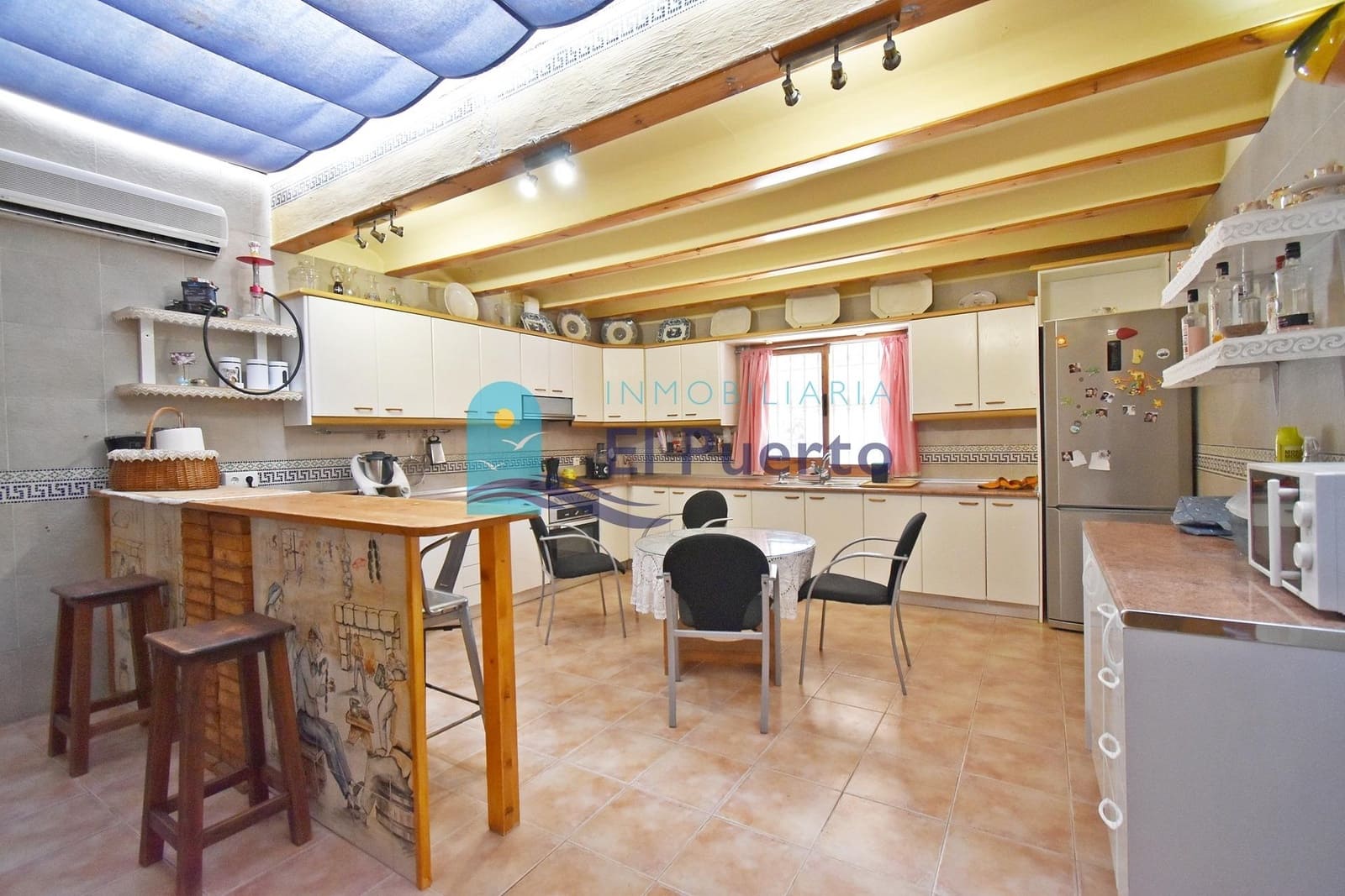 4 soveværelse Finca/Landehus til salg i Totana med swimmingpool garage - € 390.000 (Ref: 8434459)