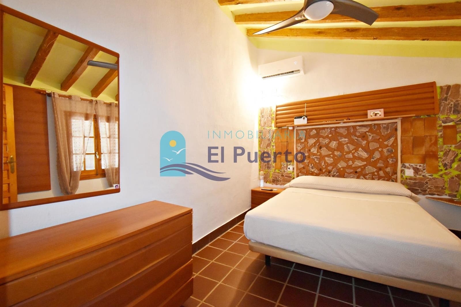 4 soveværelse Finca/Landehus til salg i Totana med swimmingpool garage - € 390.000 (Ref: 8434459)